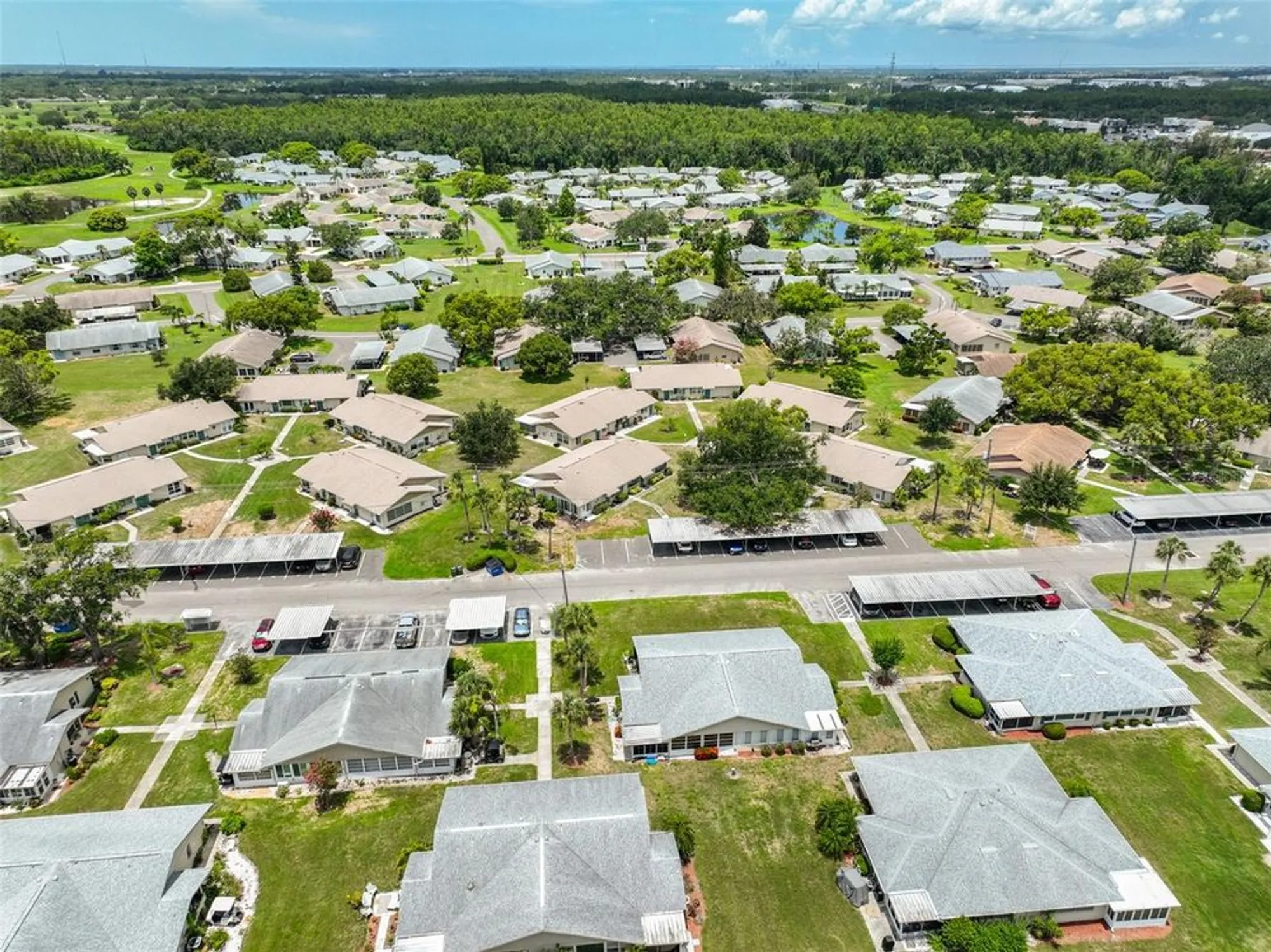 Property Slideshow image 25 of 55 | 1905 canterbury ln unit 17, Sun City Center, FL, 33573