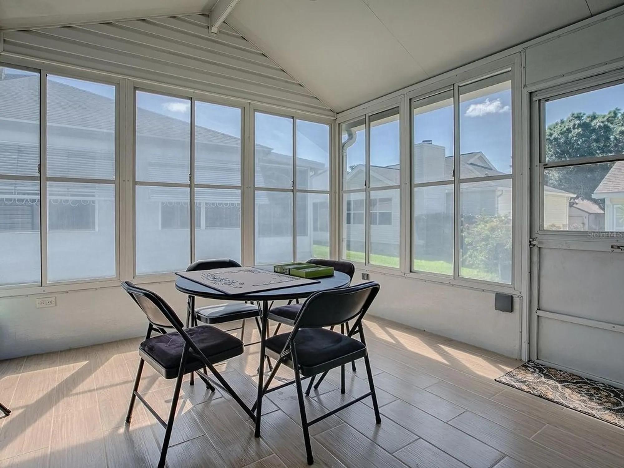 Property Slideshow image 34 of 50 | 1010 ventura dr, The Villages, FL, 32159