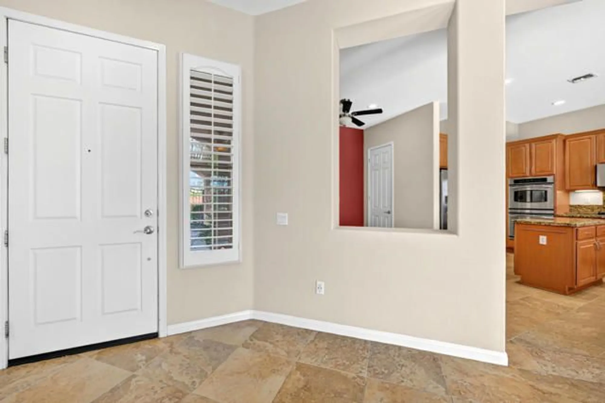 Property Slideshow image 13 of 69 | 81073 avenida tres lagunas, Indio, CA, 92203