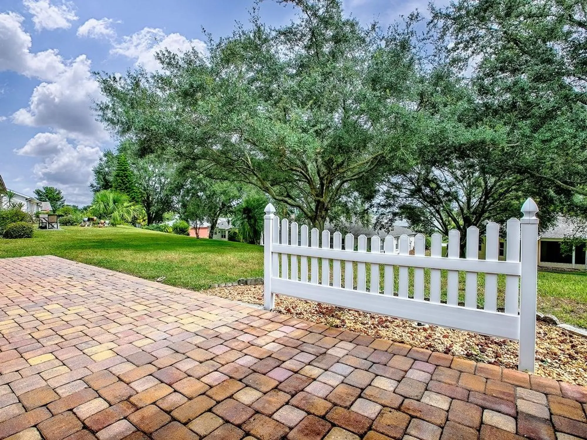 Property Slideshow image 44 of 65 | 4949 sawgrass lake cir, Leesburg, FL, 34748