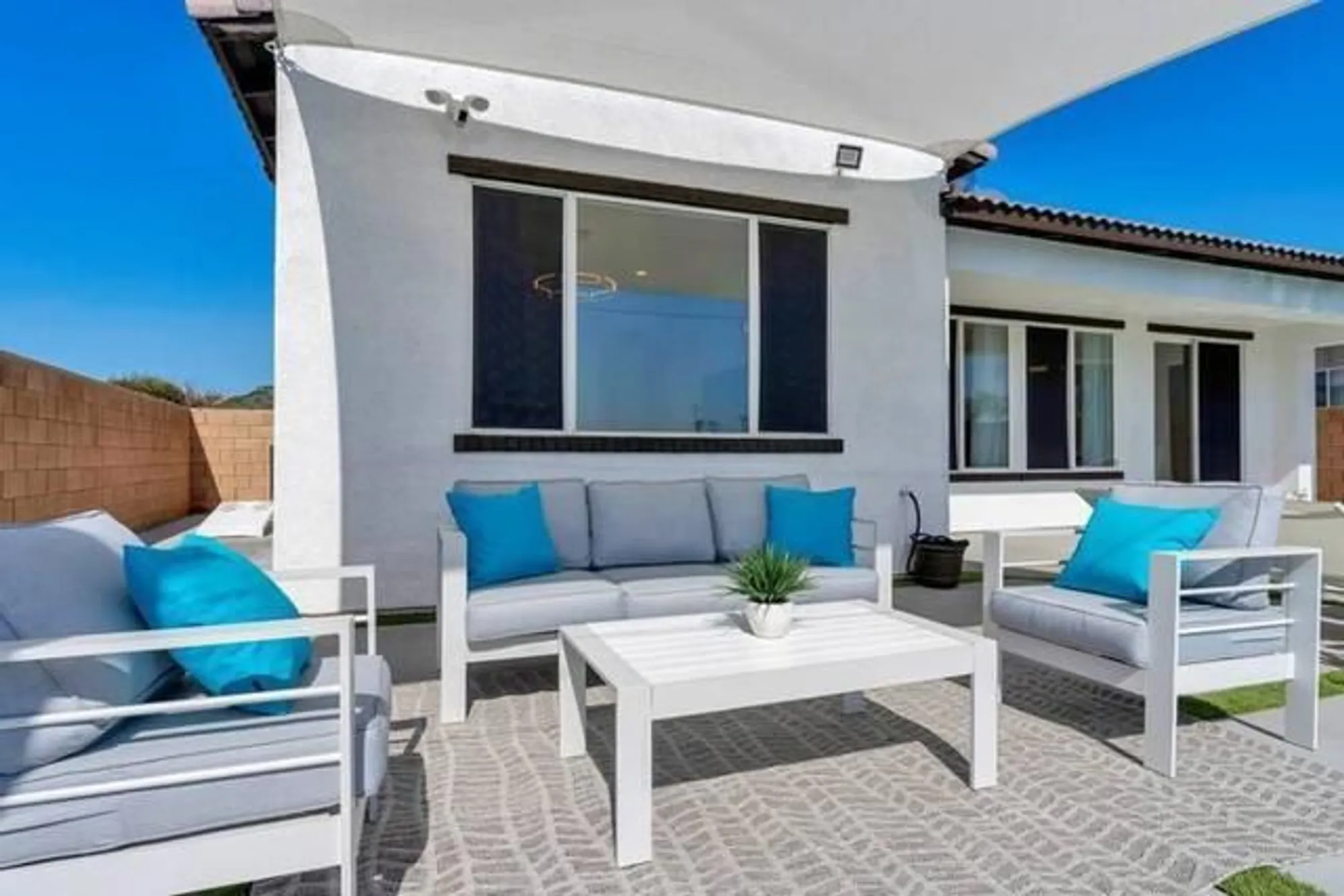 Property Slideshow image 4 of 37 | 84297 canzone dr, Indio, CA, 92203