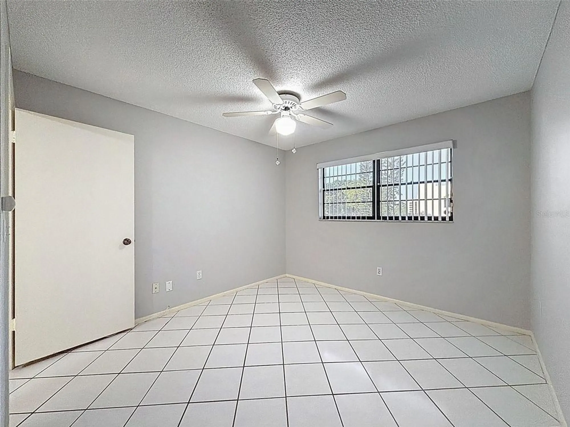 Property Slideshow image 22 of 82 | 5970 80th st n unit 206, St Petersburg, FL, 33709