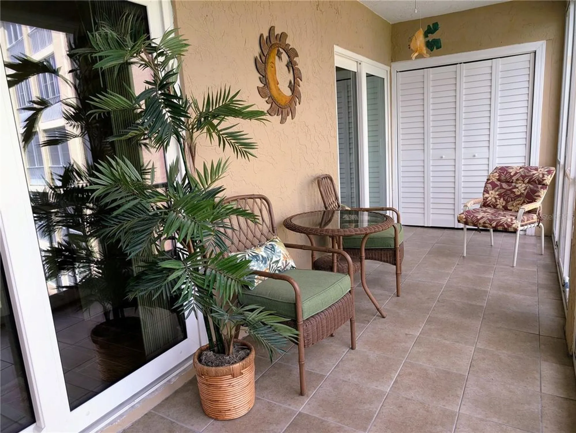 Property Slideshow image 28 of 36 | 3589 lake bayshore dr # j-303, Bradenton, FL, 34205