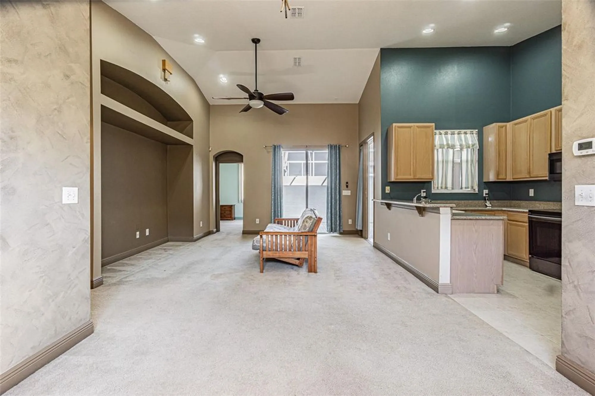 Property Slideshow image 9 of 35 | 9506 rolling cir, San Antonio, FL, 33576
