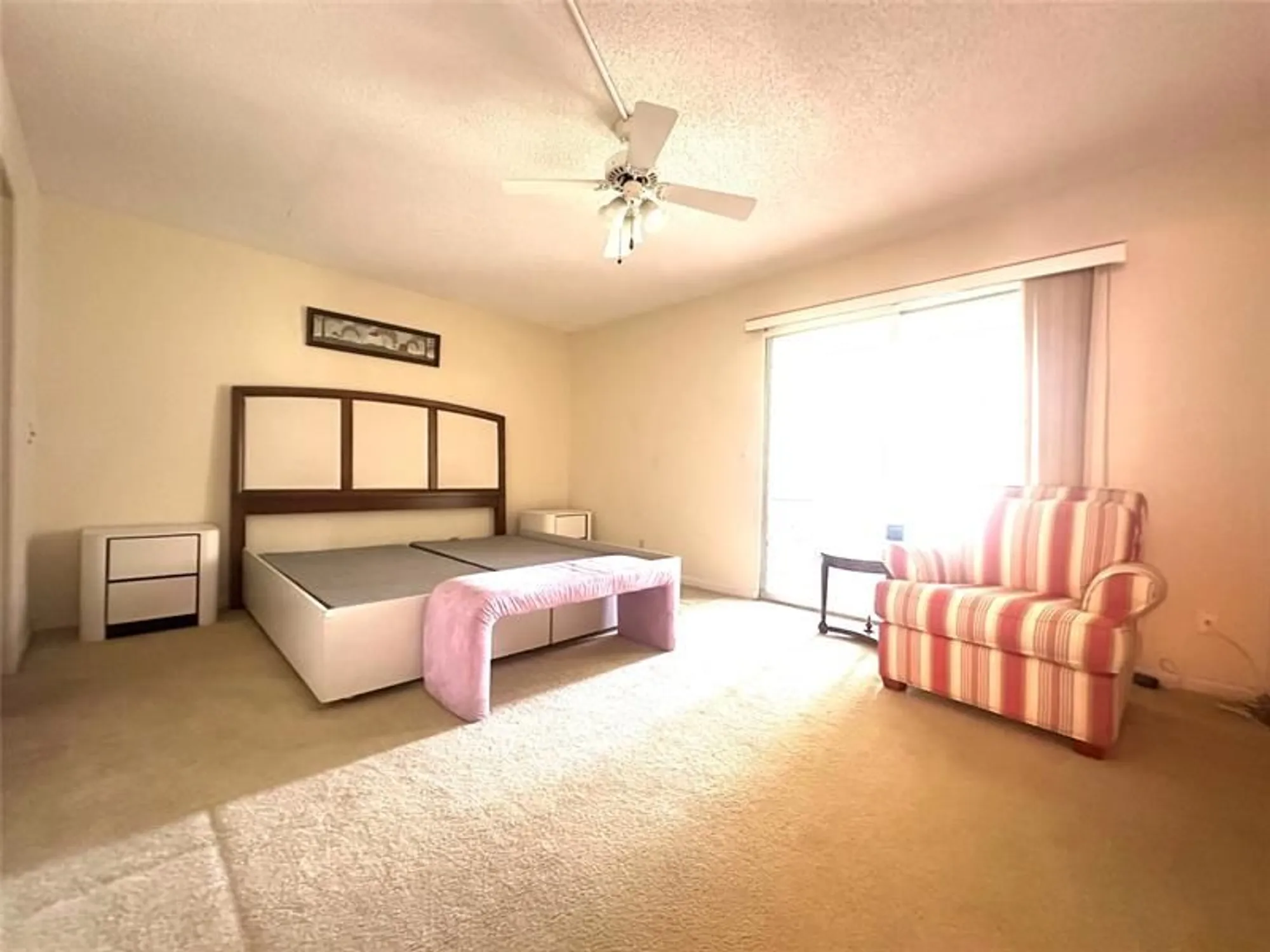 Property Slideshow image 12 of 57 | 2009 berkshire a # 2009, Deerfield Beach, FL, 33442