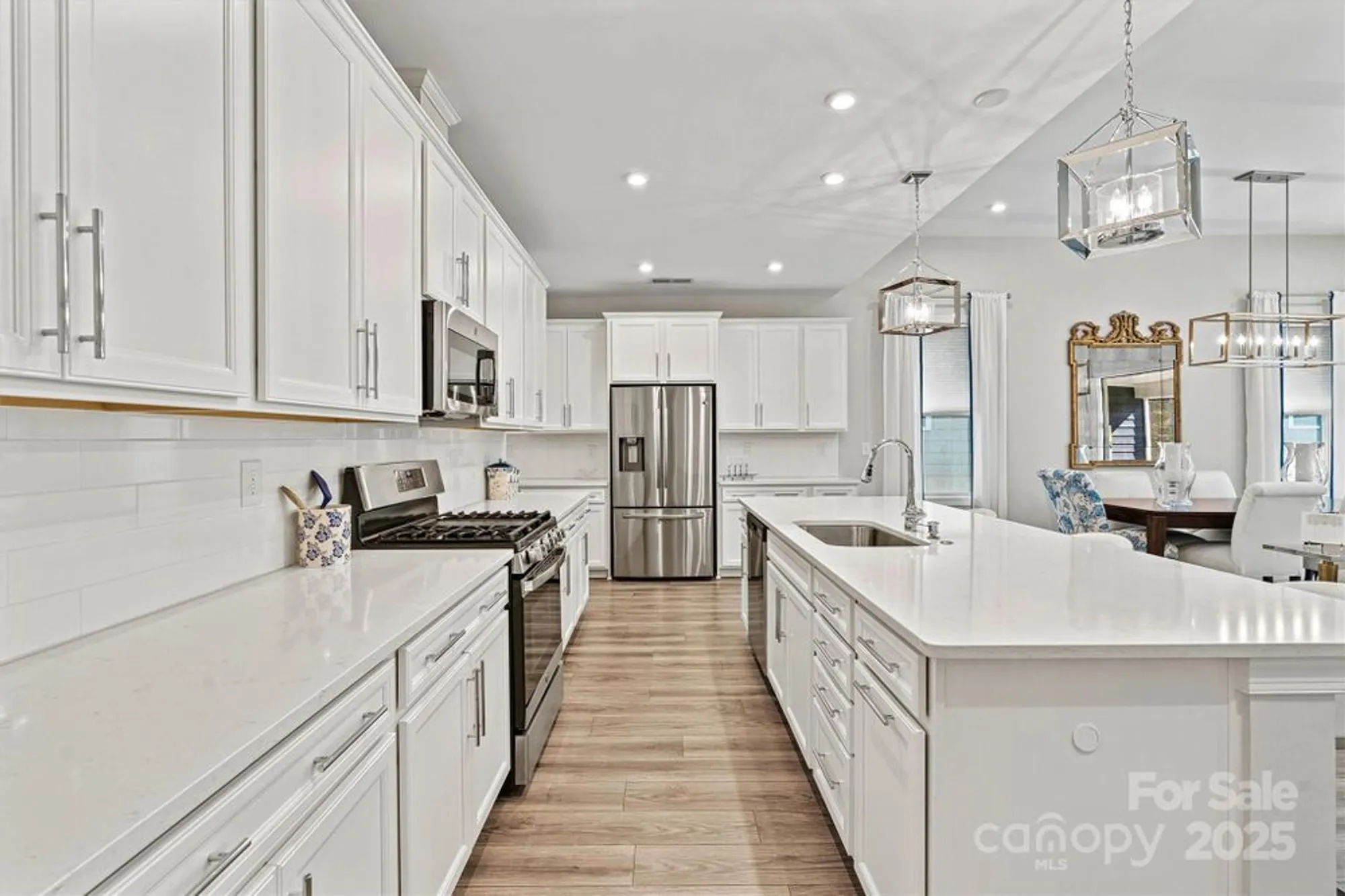 Property Slideshow image 13 of 48 | 12508 old iron ln, Charlotte, NC, 28215