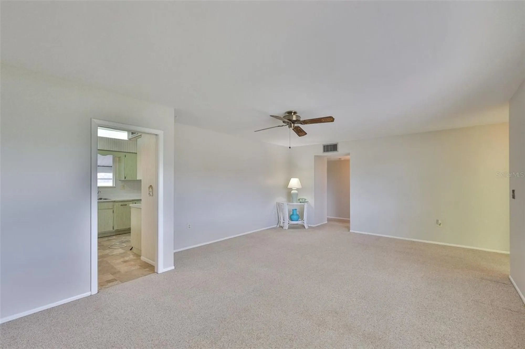 Property Slideshow image 8 of 41 | 823 fox hills dr, Sun City Center, FL, 33573