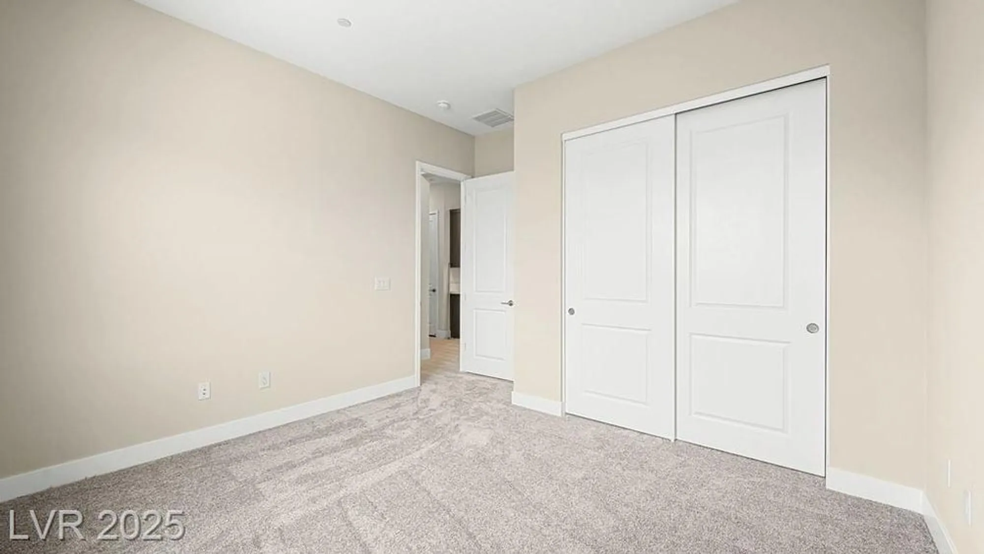 Property Slideshow image 35 of 48 | 237 paraggi bay dr, Henderson, NV, 89011