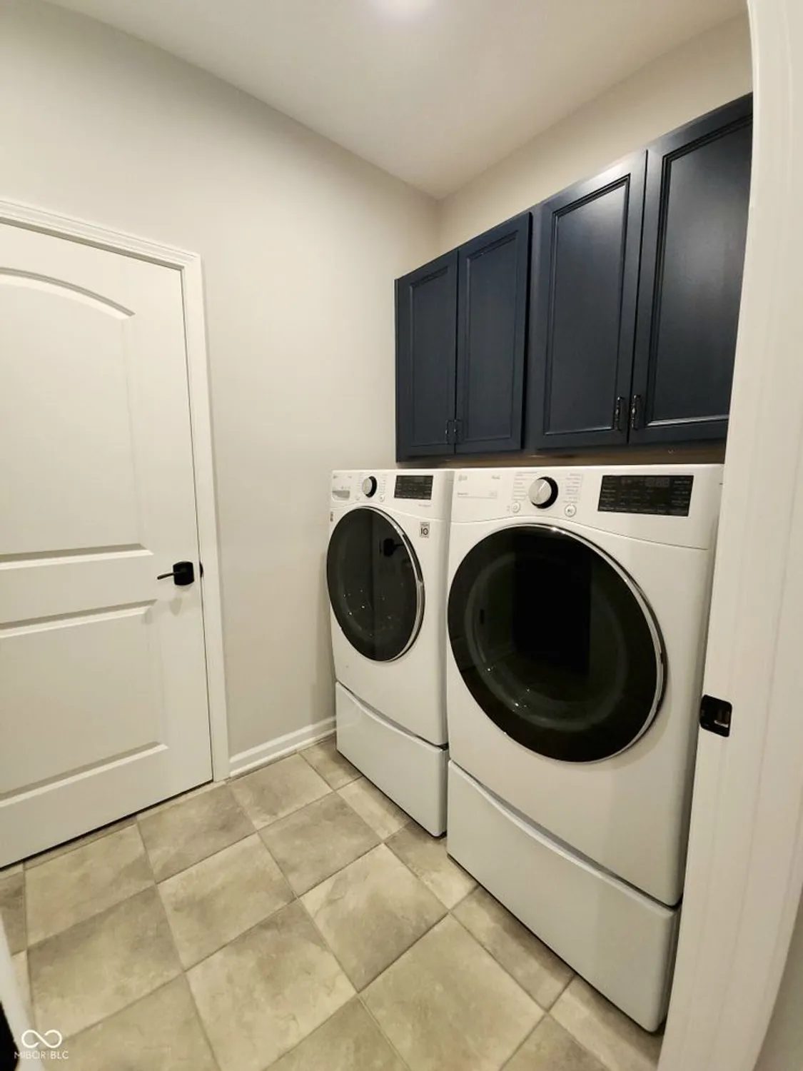 Property Slideshow image 37 of 56 | 4752 petunia dr, Plainfield, IN, 46168