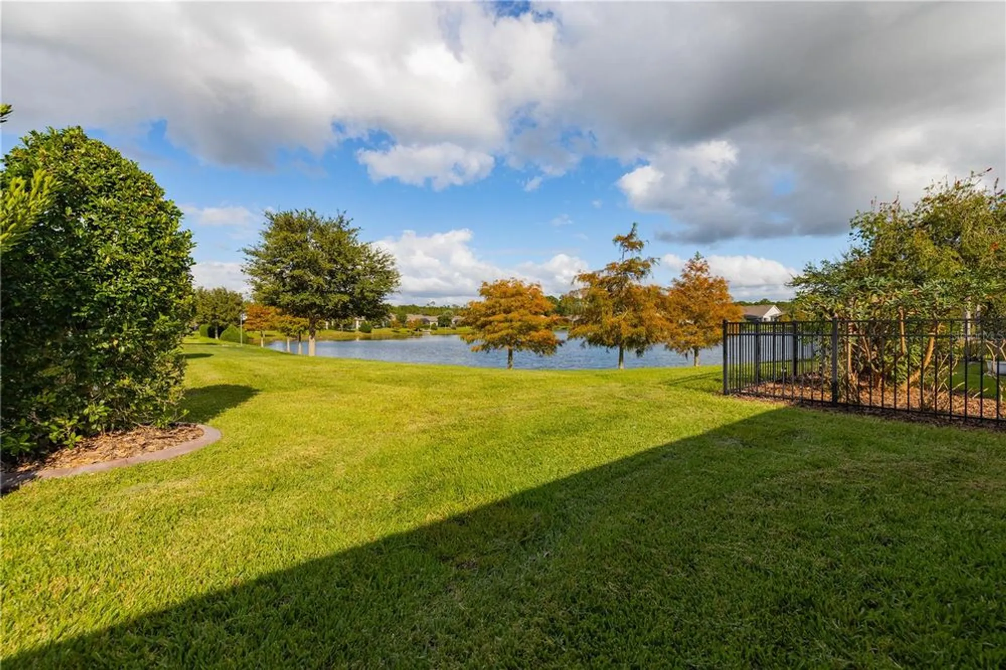 Property Slideshow image 2 of 32 | 1547 lambrook dr, Deland, FL, 32724