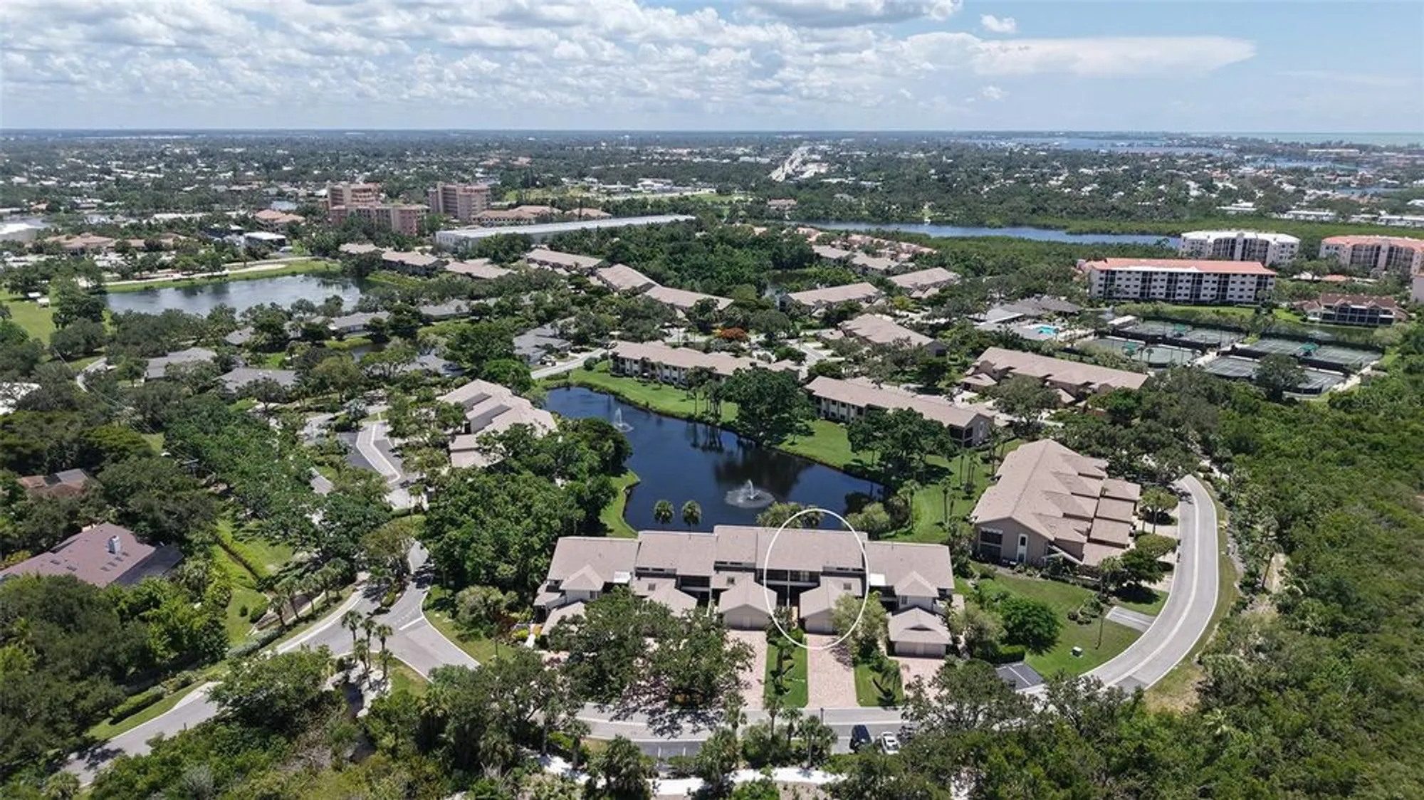 Property Slideshow image 3 of 39 | 5223 heron way # 104, Sarasota, FL, 34231