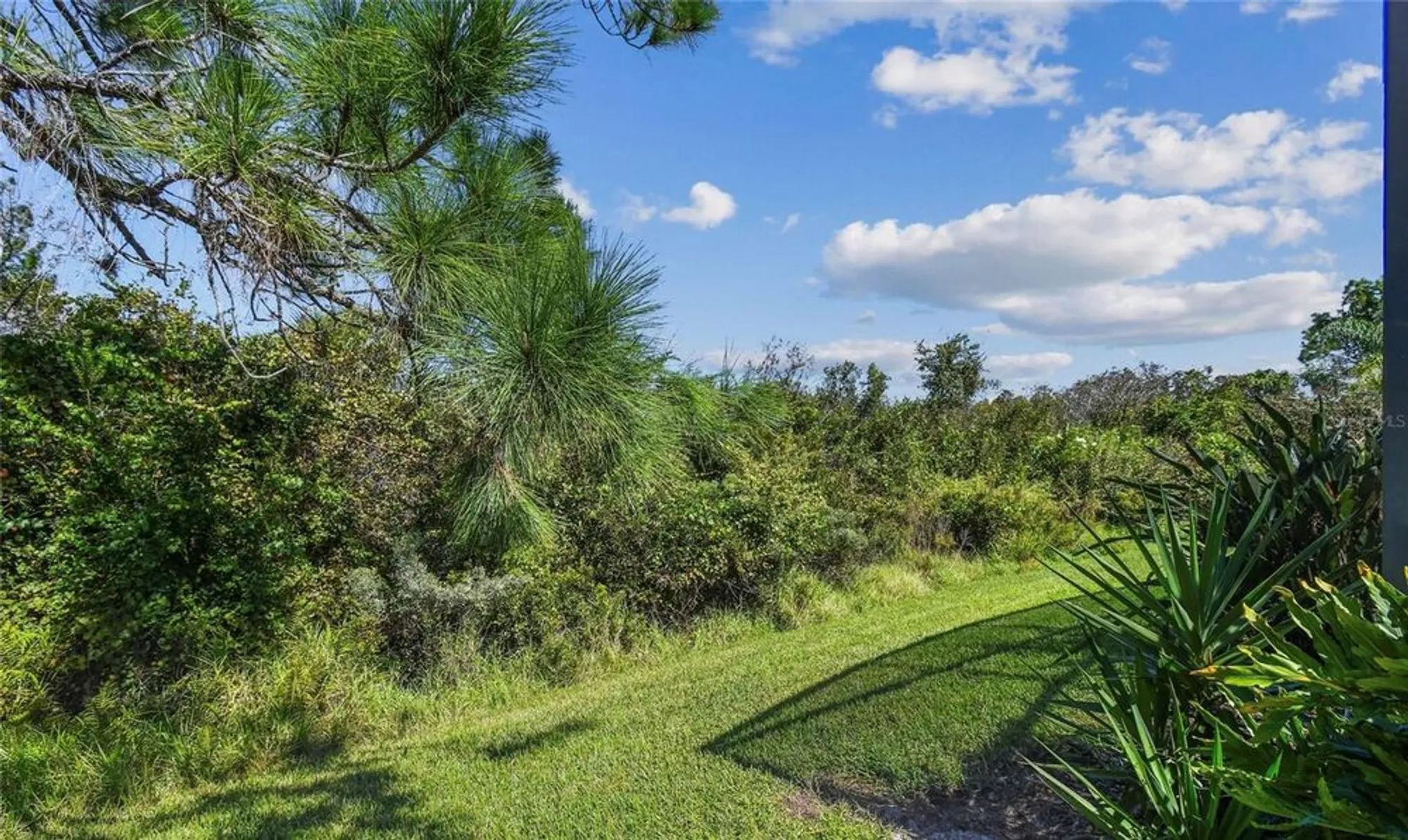 Property Slideshow image 49 of 61 | 536 portofino dr, Poinciana, FL, 34759