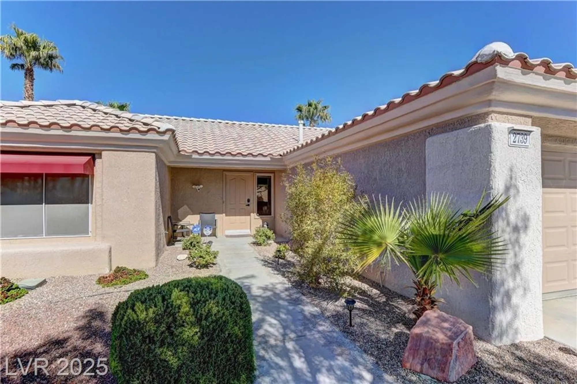 Property Slideshow image 4 of 26 | 2739 darby falls dr, Las Vegas, NV, 89134
