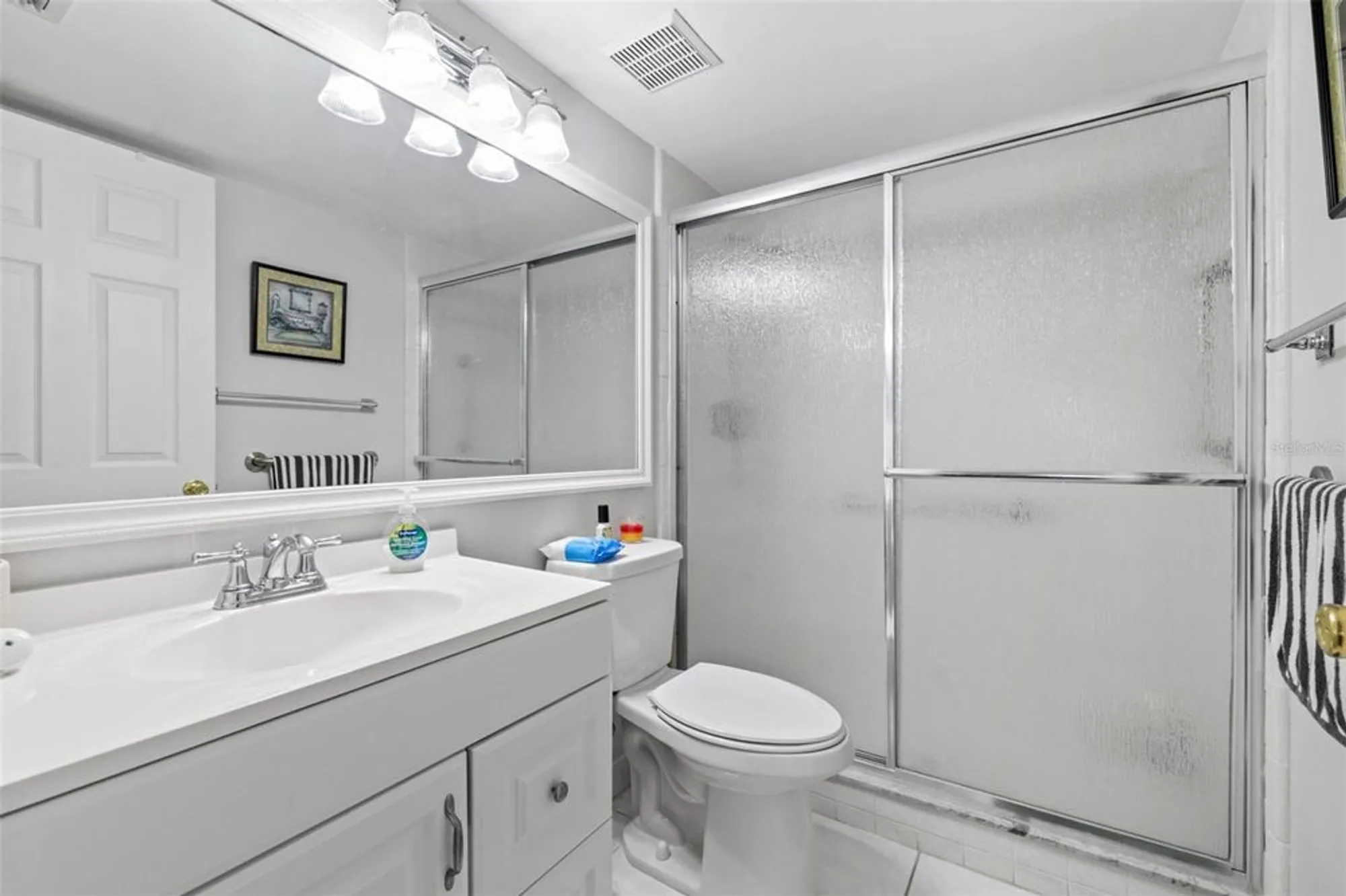 Property Slideshow image 18 of 34 | 1871 pine ridge way w apt h3, Palm Harbor, FL, 34684