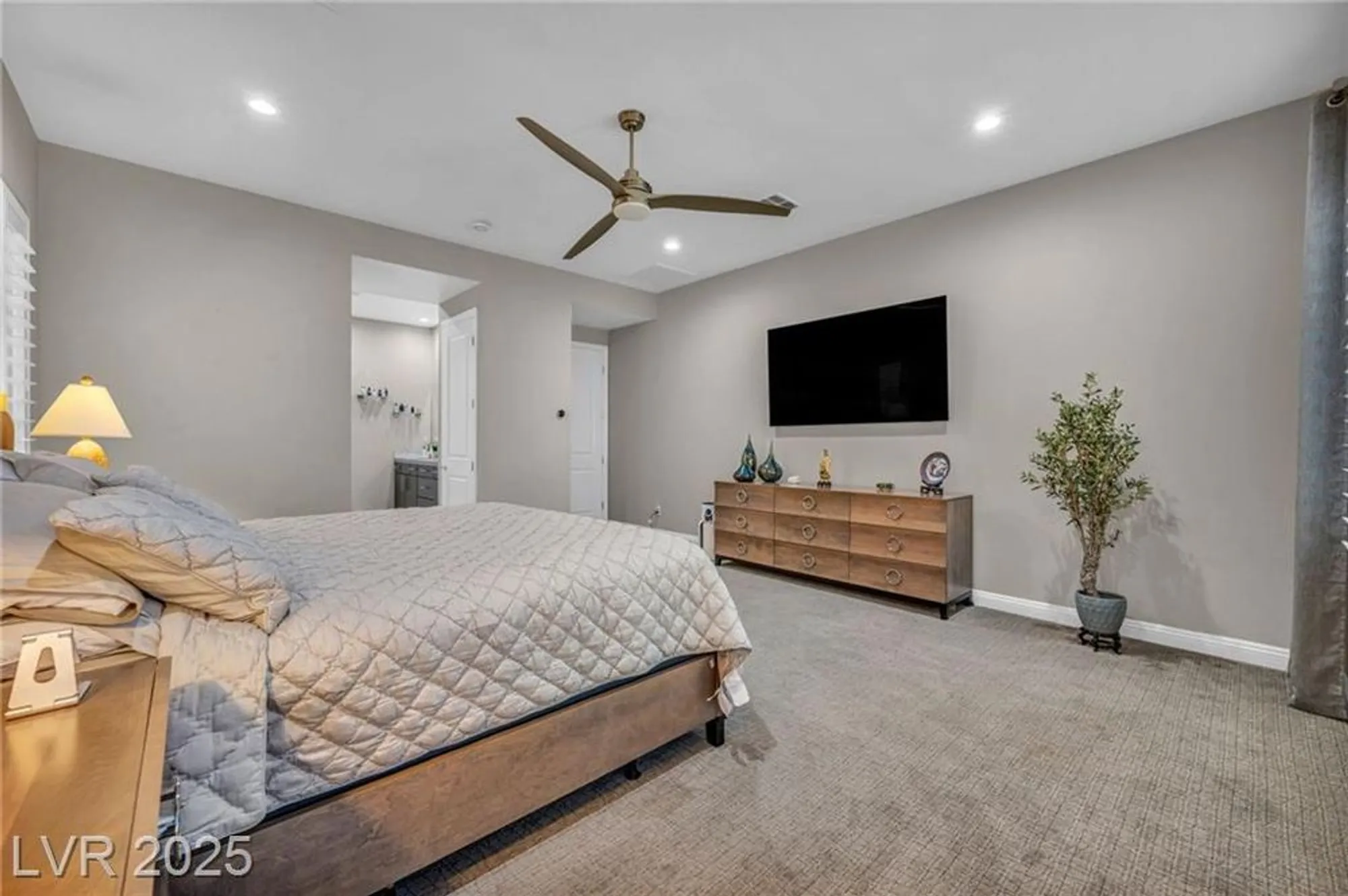 Property Slideshow image 72 of 98 | 10018 regency square ave, Las Vegas, NV, 89148