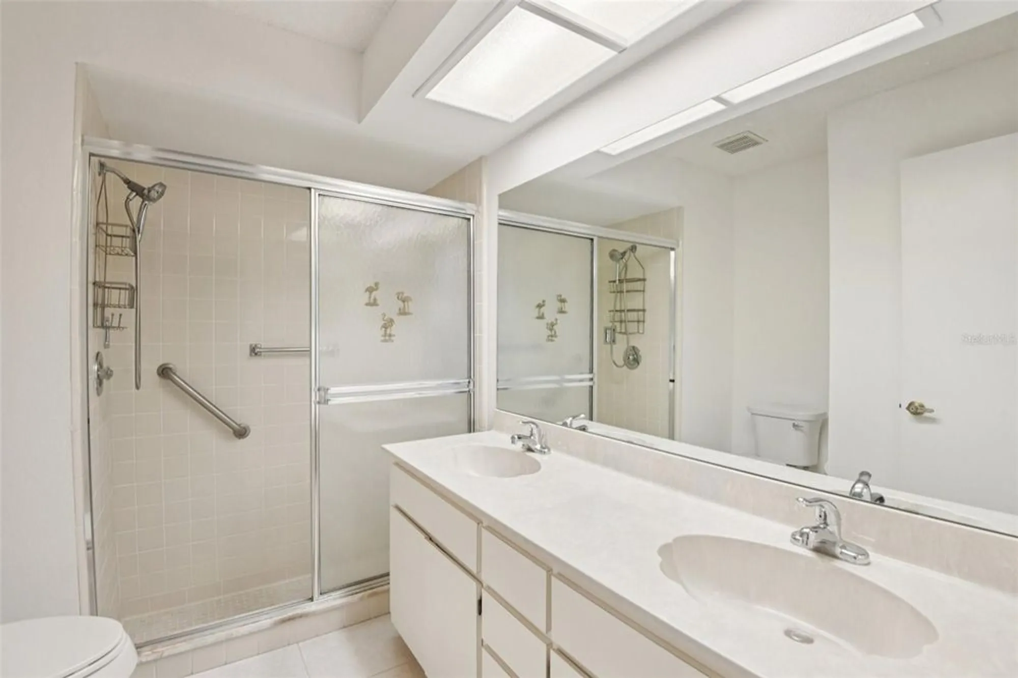 Property Slideshow image 15 of 31 | 2129 point o woods ct, Spring Hill, FL, 34606