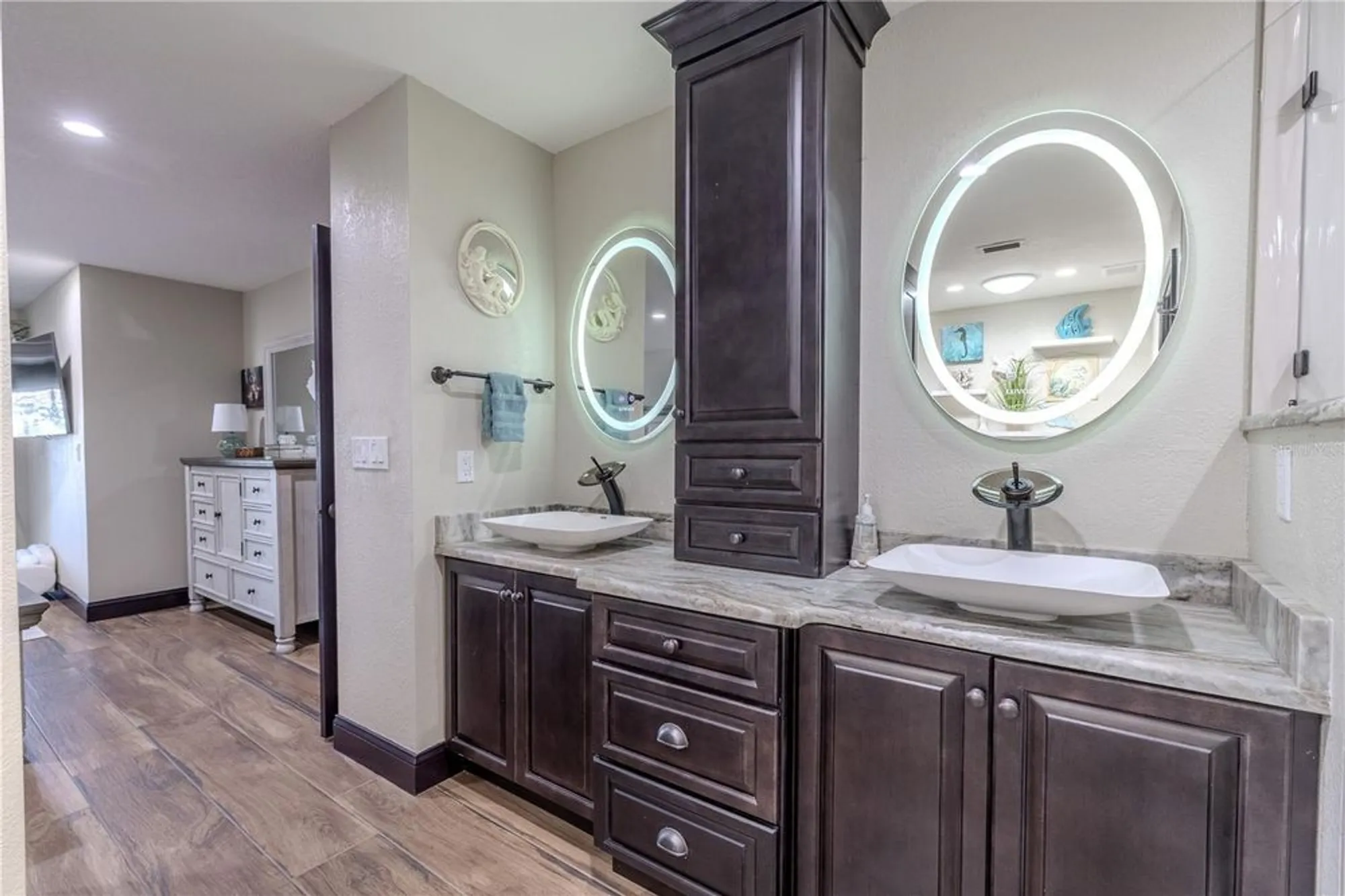 Property Slideshow image 25 of 64 | 345 boca ciega point blvd, Saint Petersburg, FL, 33708