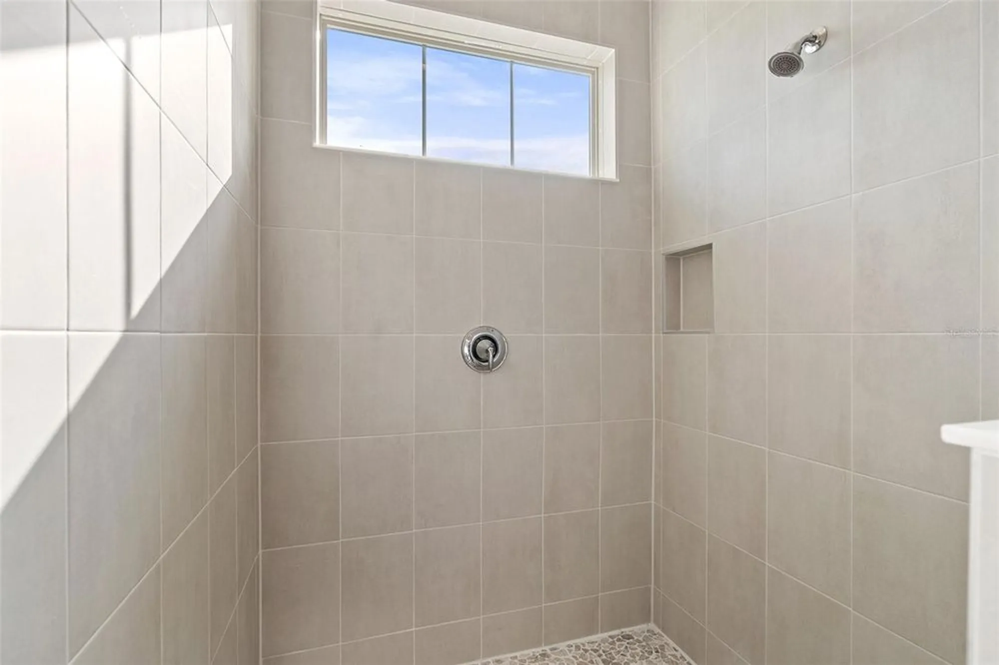 Property Slideshow image 15 of 44 | 3168 songbird cir, Harmony, FL, 34773