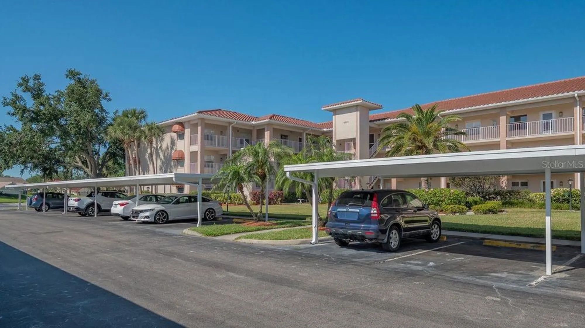 Property Slideshow image 40 of 80 | 6501 stone river rd apt 304, Bradenton, FL, 34203