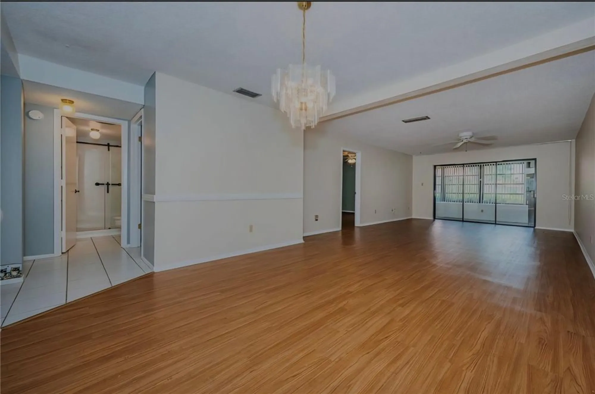 Property Slideshow image 10 of 27 | 19029 us highway 19 n apt 10d, Clearwater, FL, 33764