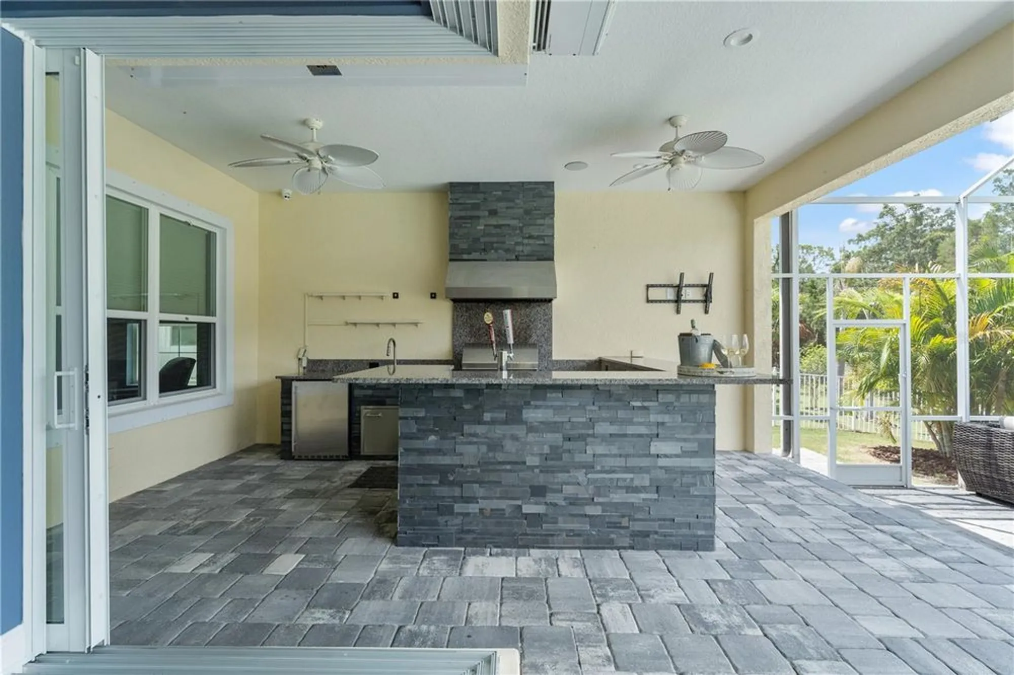 Property Slideshow image 51 of 95 | 708 manns harbor dr, Apollo Beach, FL, 33572