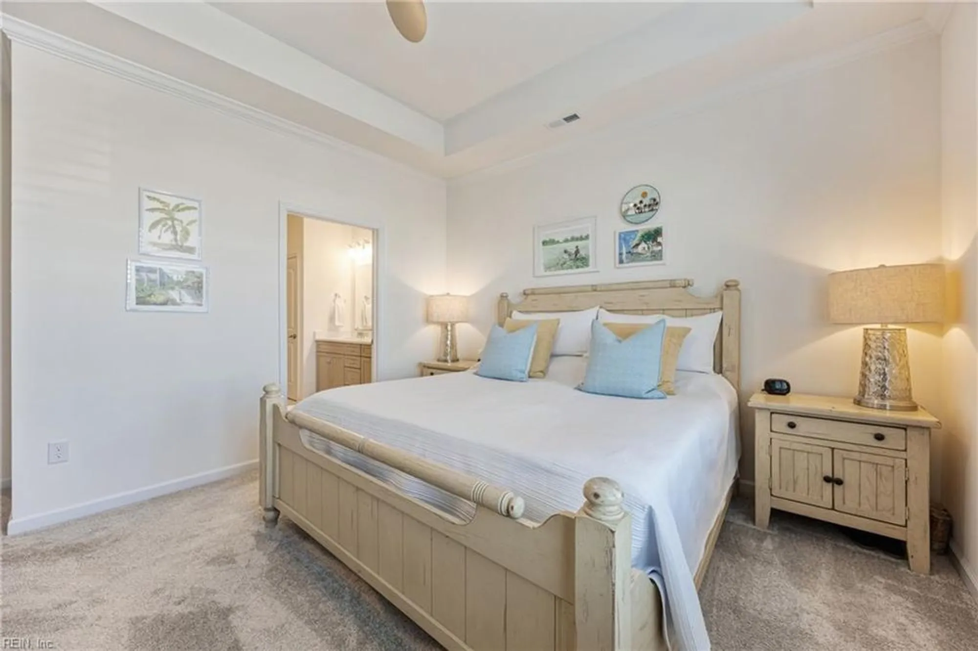 Property Slideshow image 8 of 47 | 204 cathedral st, Smithfield, VA, 23430