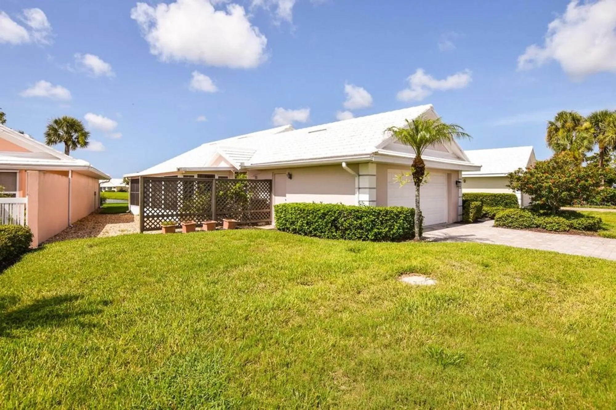 Property Slideshow image 19 of 57 | 745 harrington lake dr 30, Venice, FL, 34293