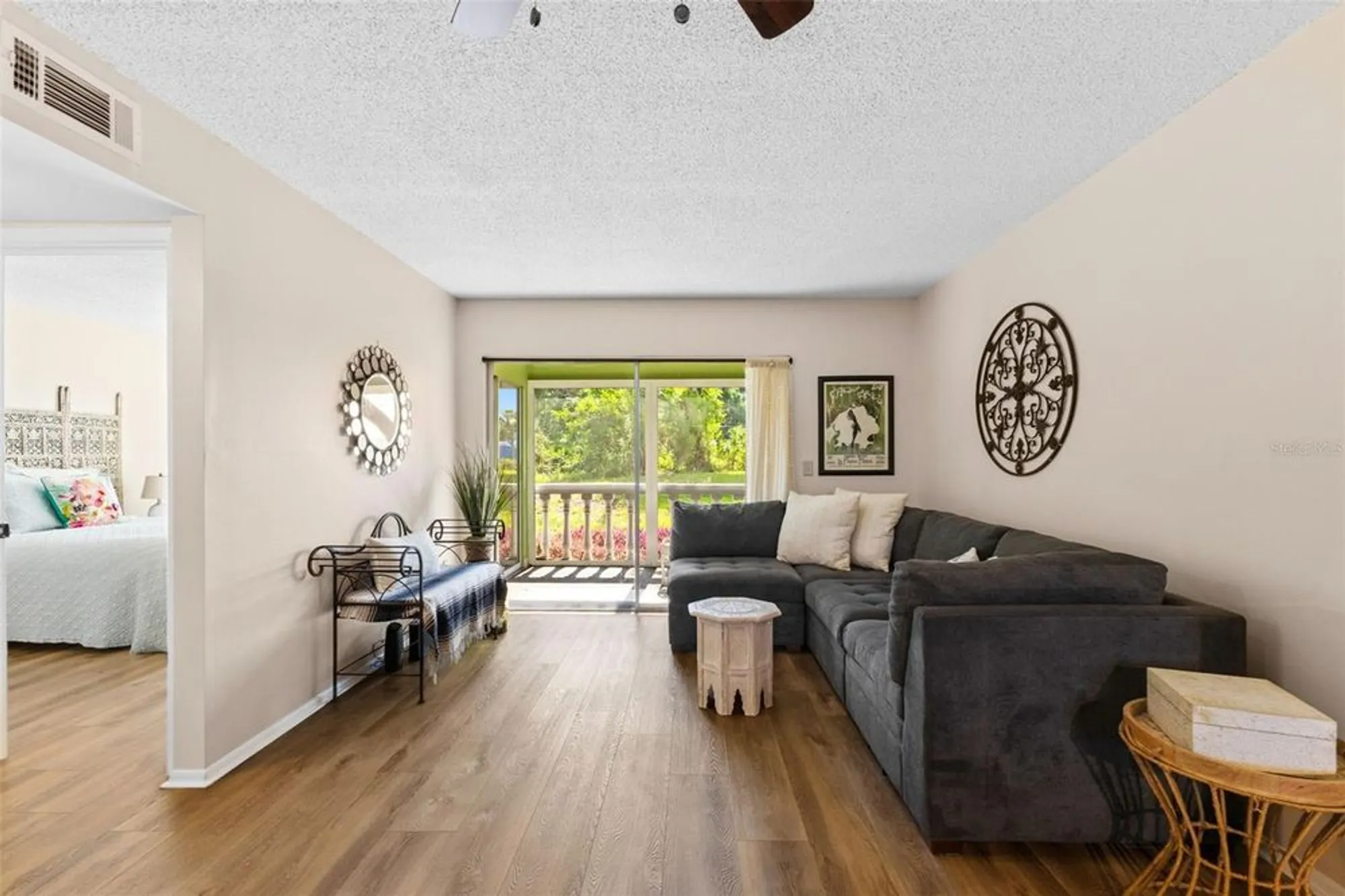 Property Slideshow image 9 of 49 | 1250 s pinellas ave apt 405, Tarpon Springs, FL, 34689