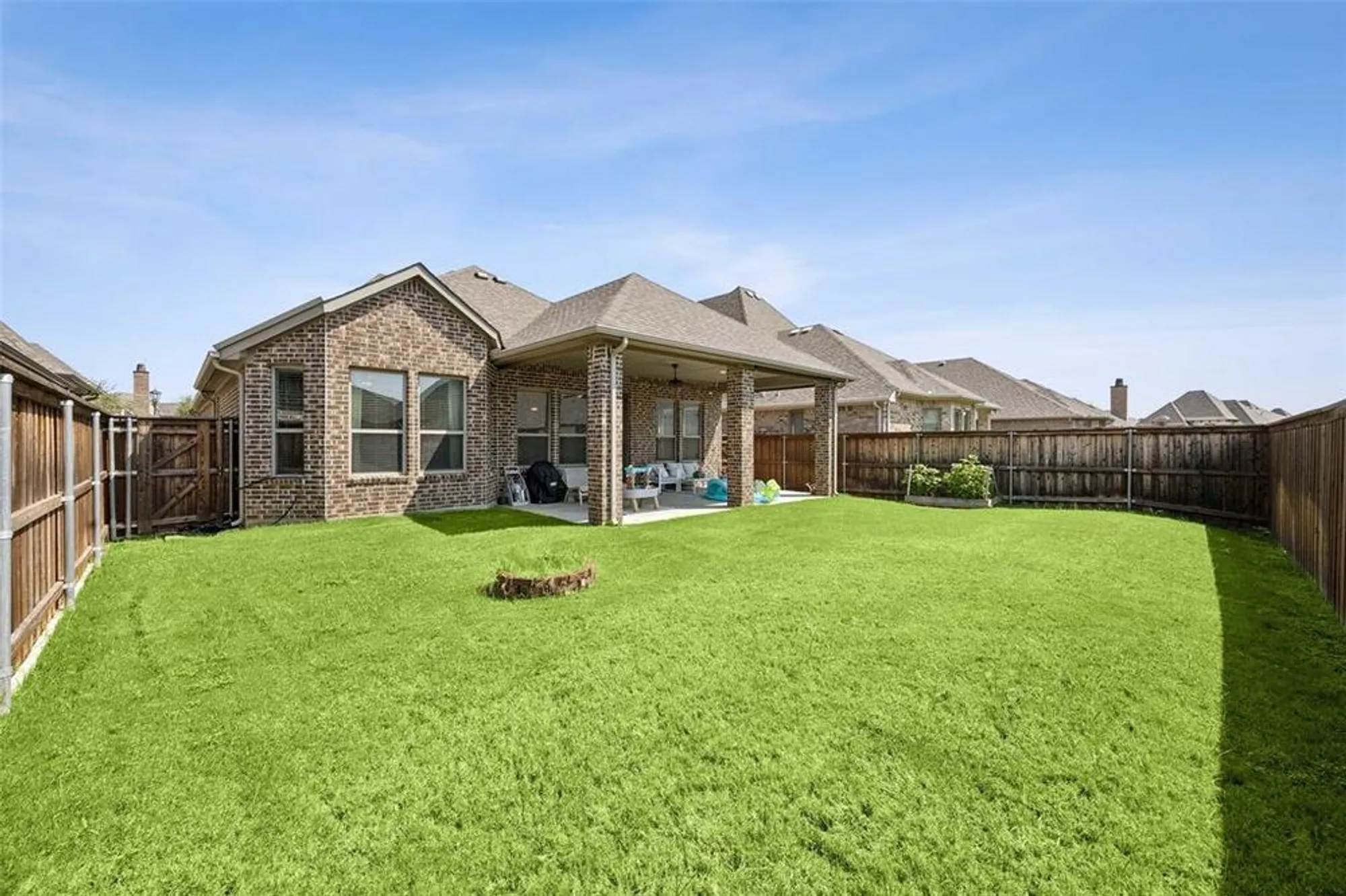 Property Slideshow image 23 of 33 | 2732 promenade, The Colony, TX, 75056