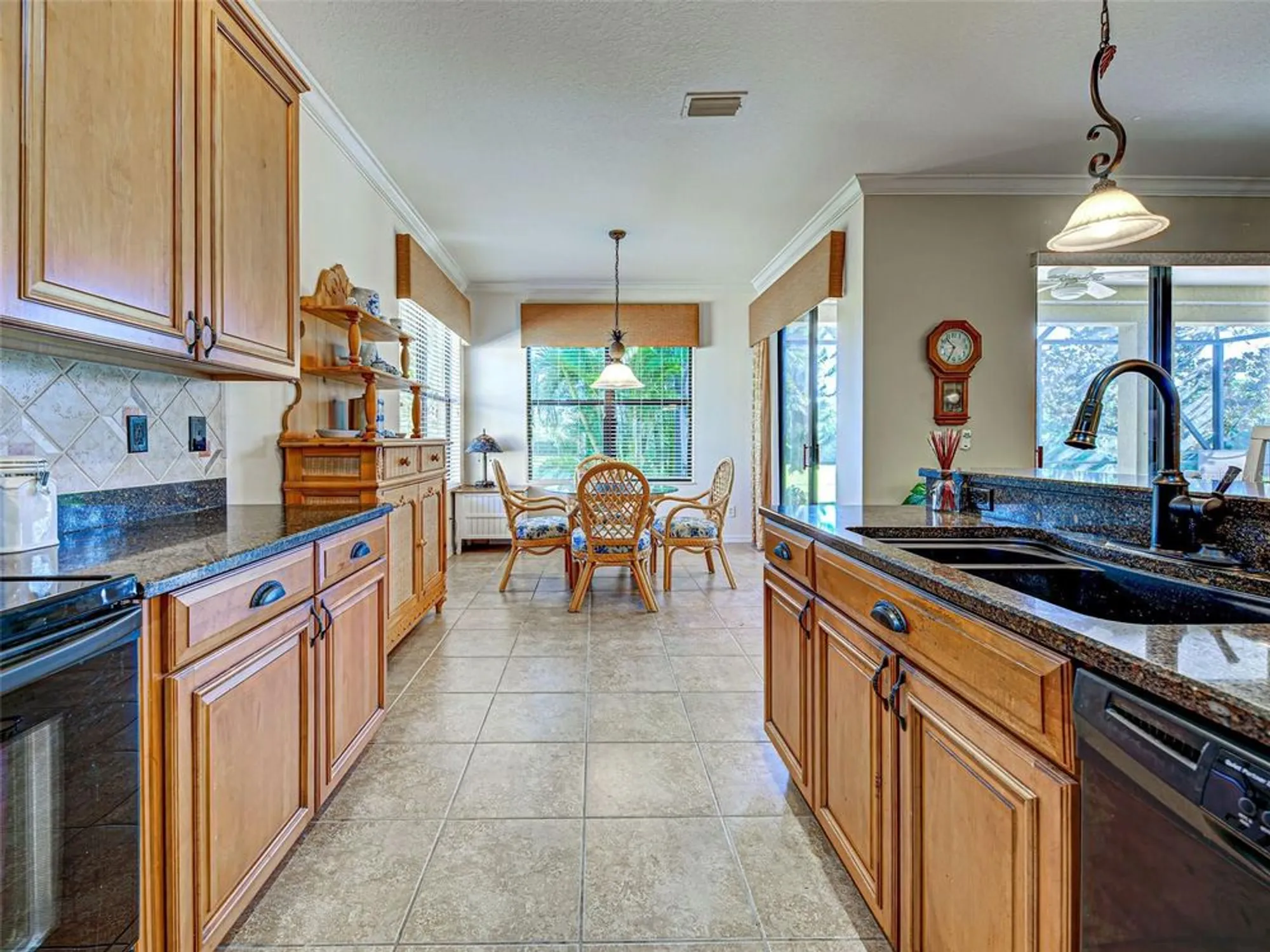 Property Slideshow image 17 of 65 | 20612 capello dr, Venice, FL, 34292