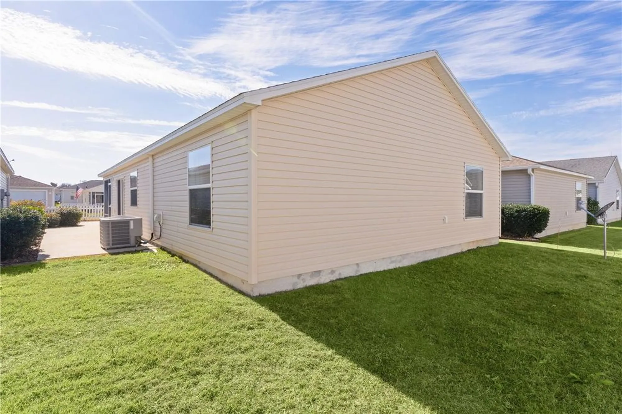 Property Slideshow image 33 of 46 | 1387 zest ave, The Villages, FL, 32163