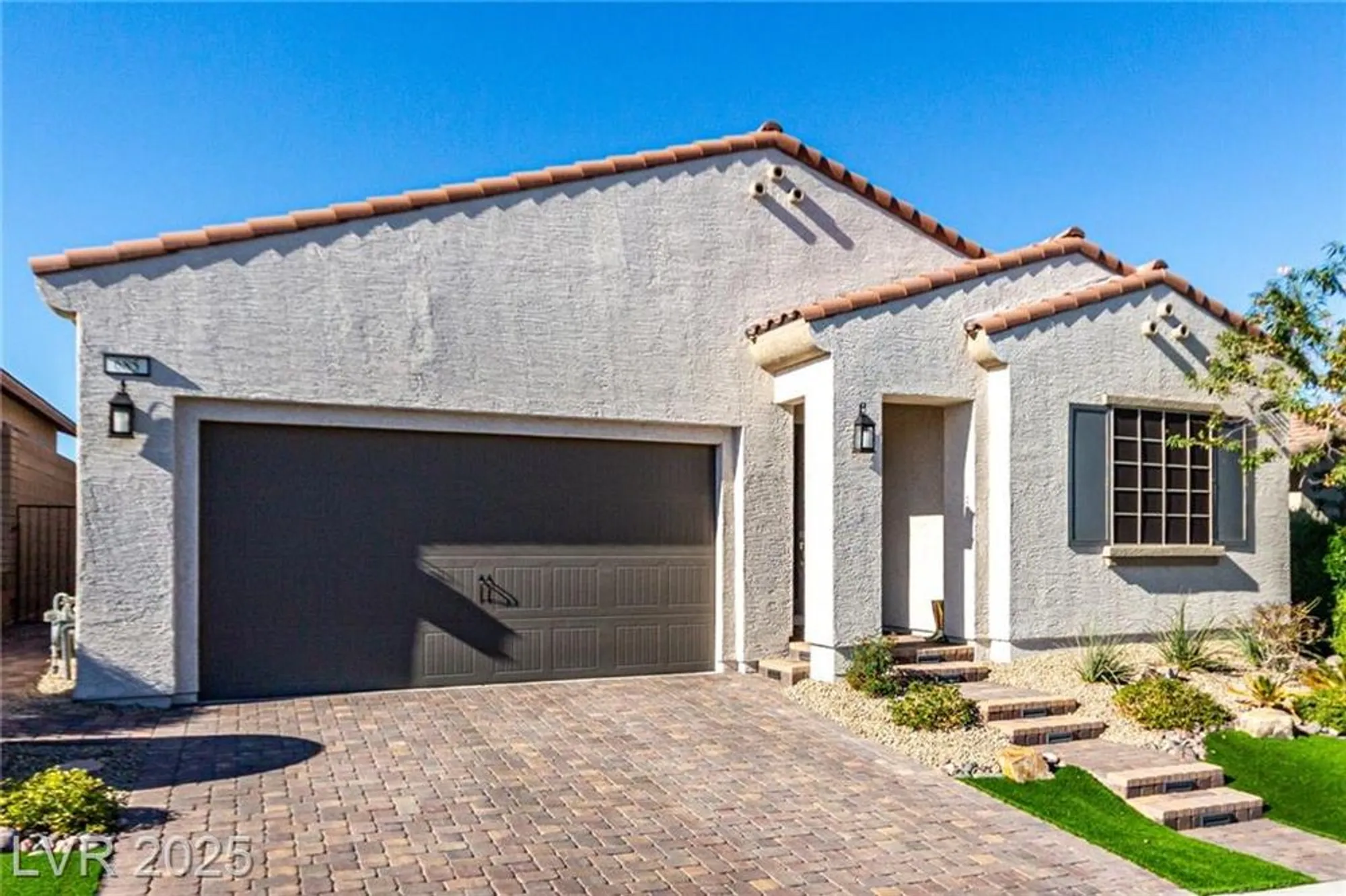 Property Slideshow image 3 of 43 | 685 sunray park st, Henderson, NV, 89011