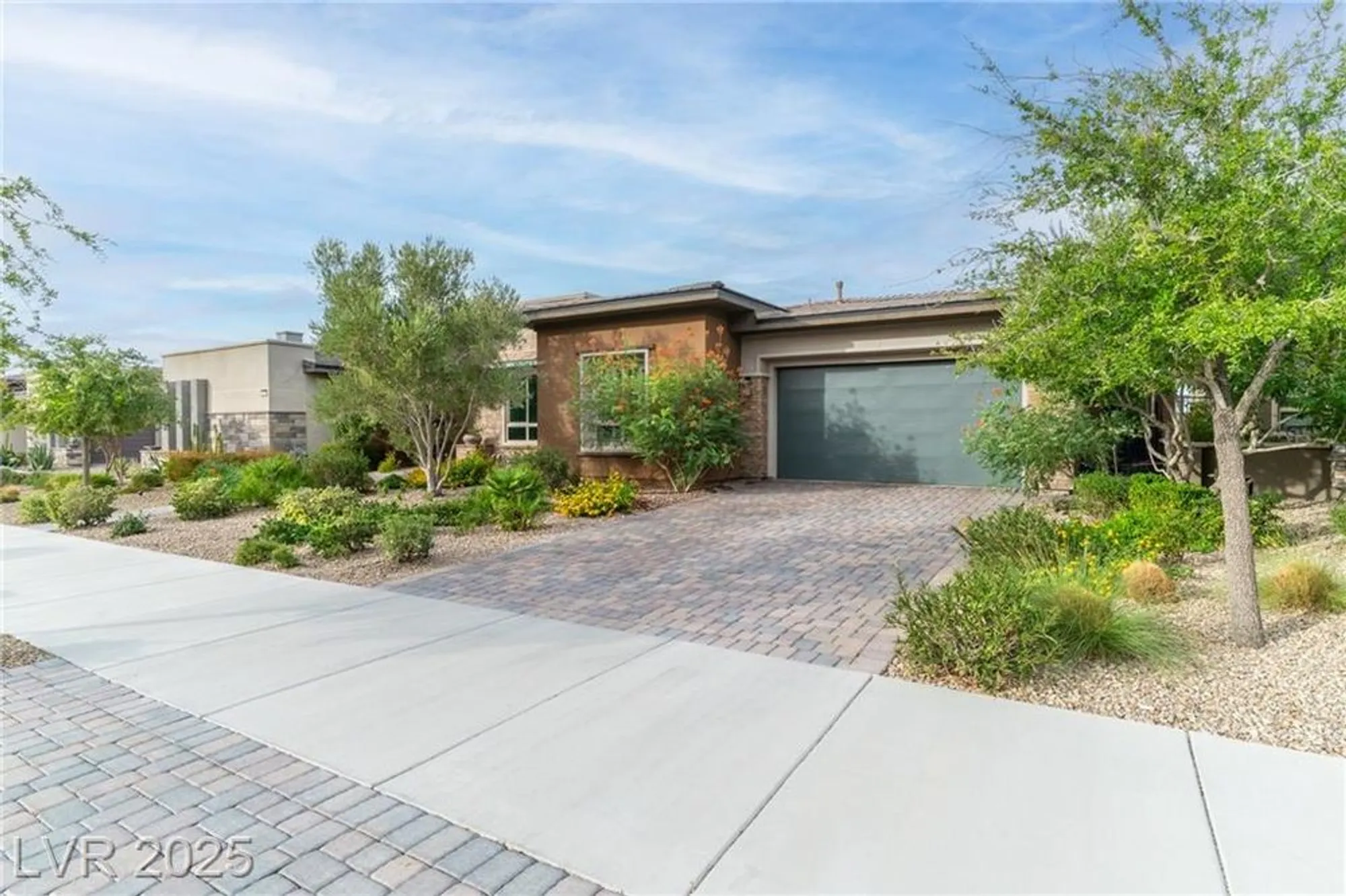 Property Slideshow image 4 of 93 | 6826 regency crest ave, Las Vegas, NV, 89148