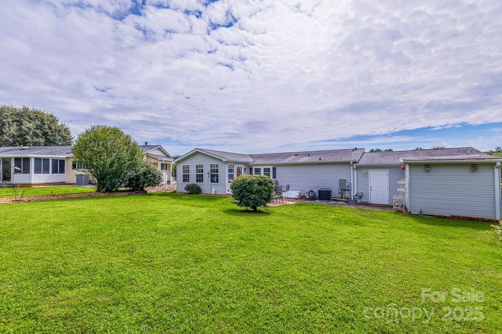 Property Slideshow image 43 of 43 | 445 riverwind dr, Hendersonville, NC, 28739