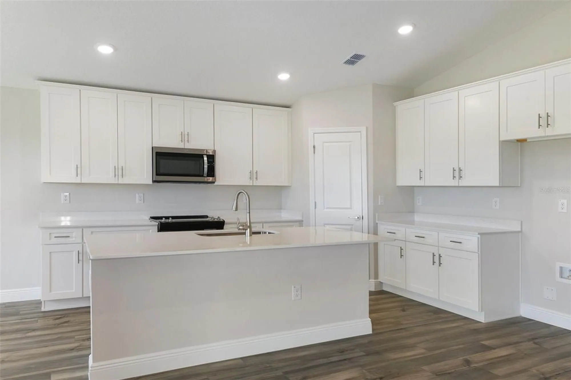 Property Slideshow image 4 of 19 | 9747 sw 62nd ct, Ocala, FL, 34476