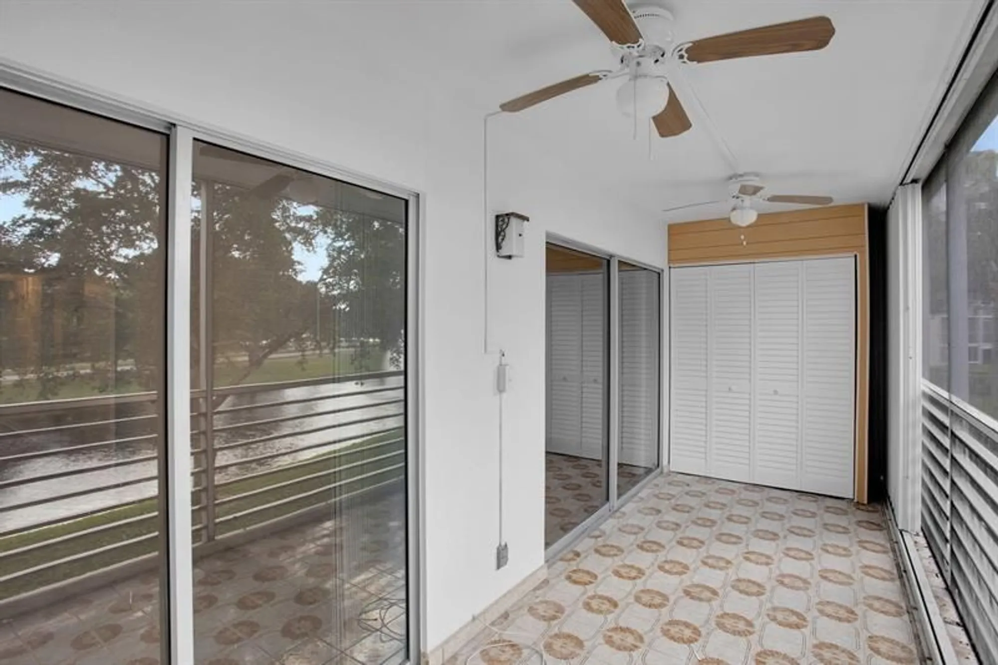 Property Slideshow image 15 of 31 | 2006 granada dr n2, Coconut Creek, FL, 33066