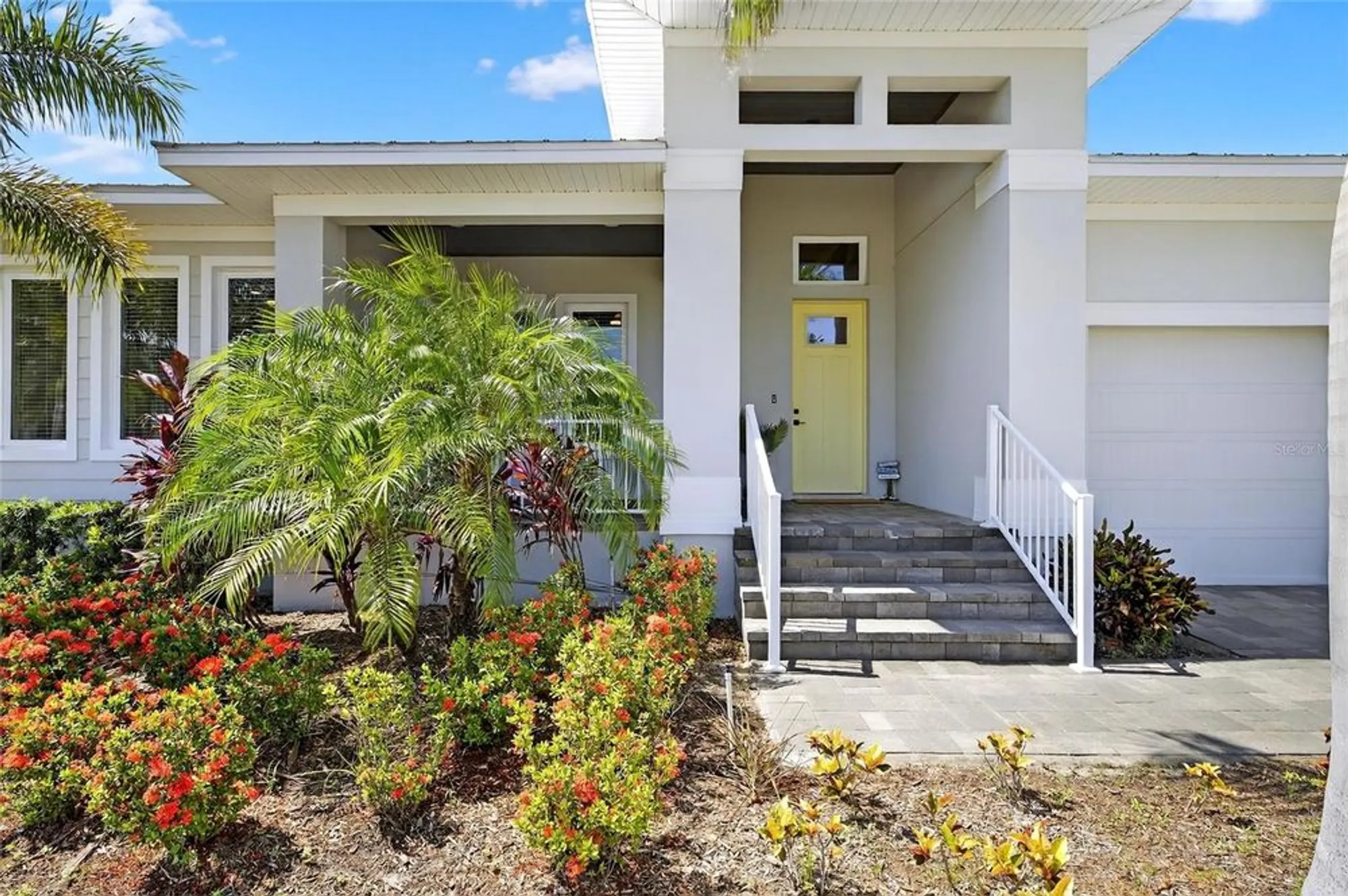 Property Slideshow image 7 of 91 | 614 pinckney dr, Apollo Beach, FL, 33572