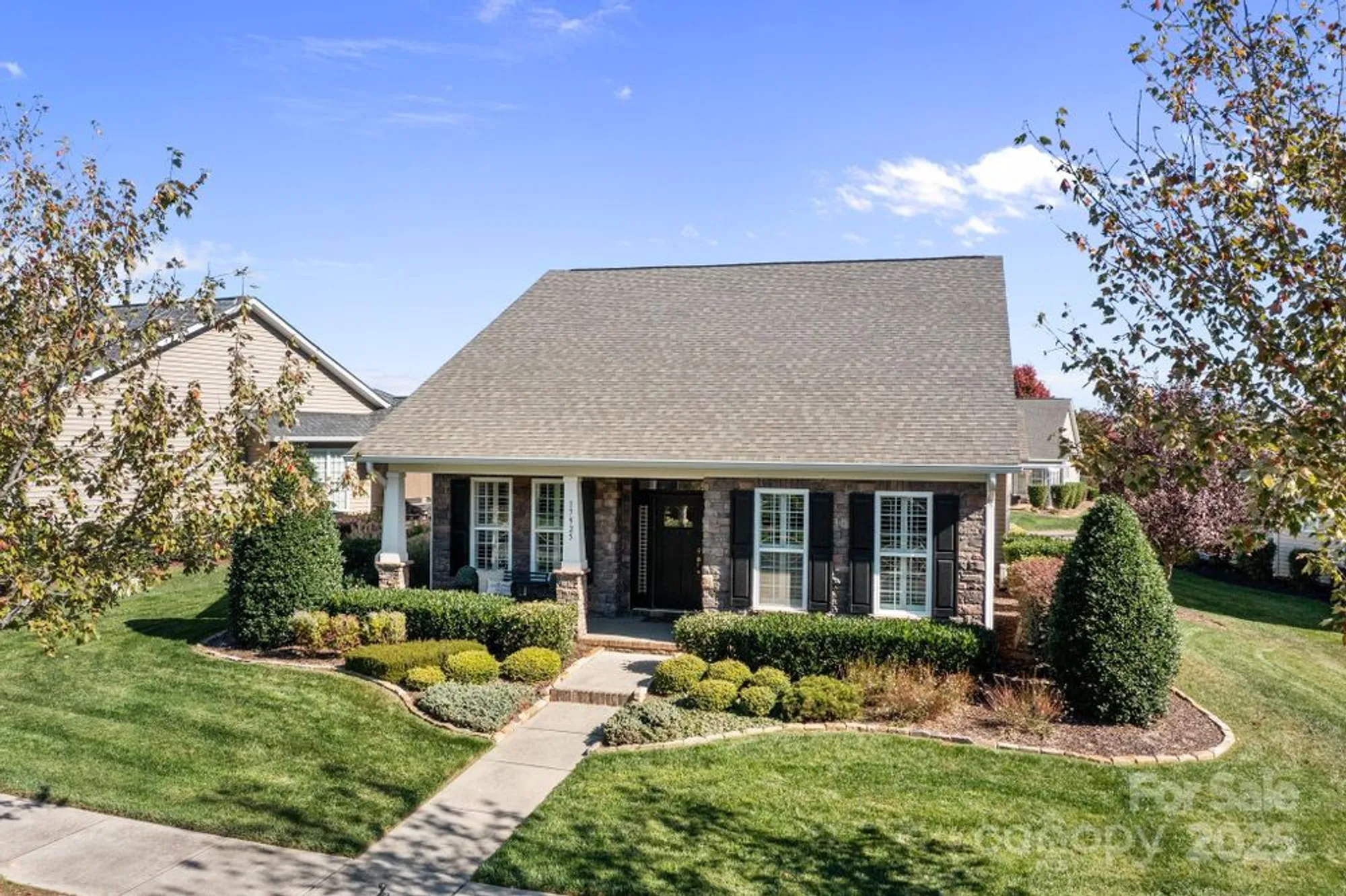 Property Slideshow image 2 of 26 | 17925 coulter pkwy, Cornelius, NC, 28031