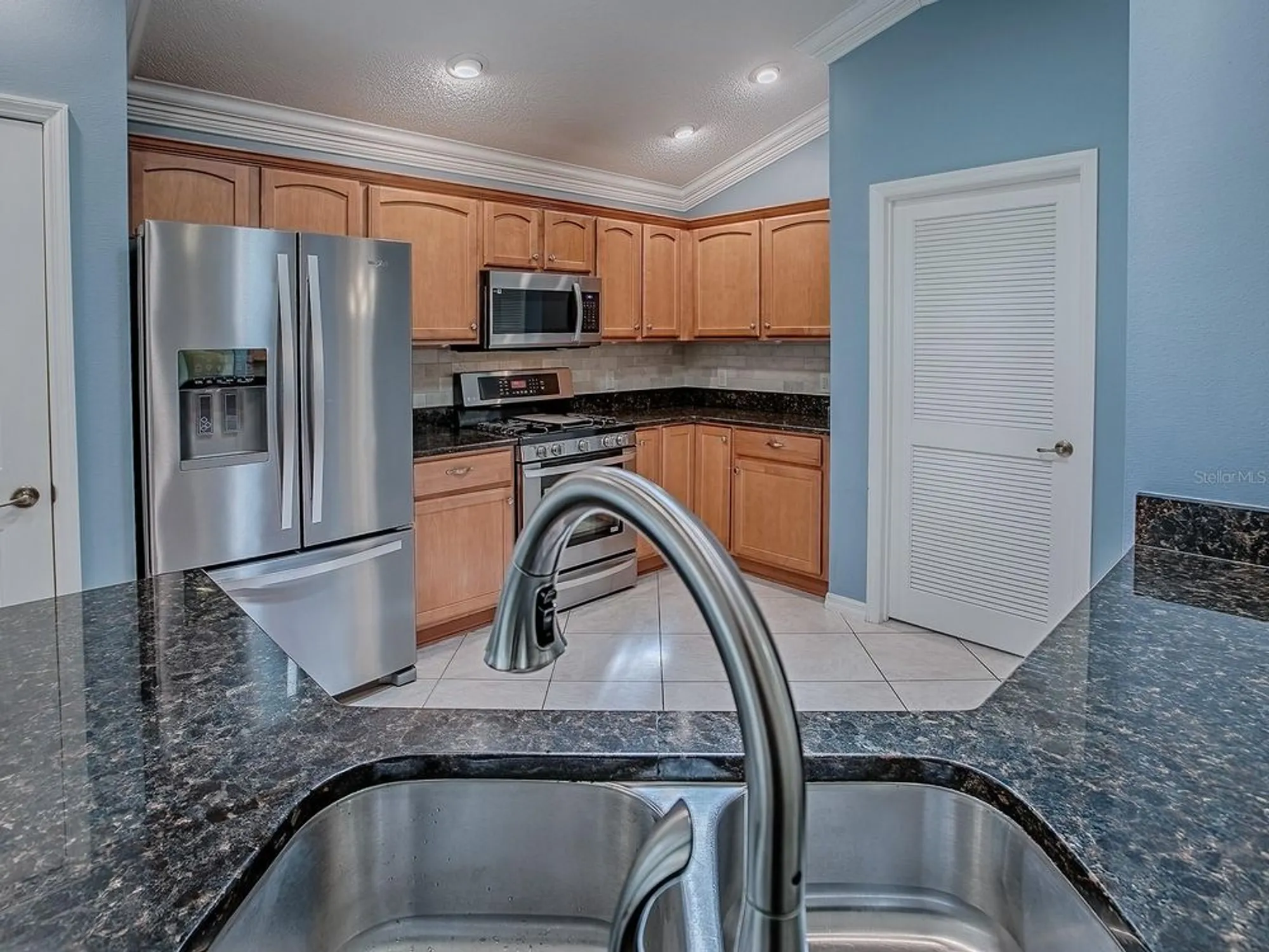 Property Slideshow image 12 of 59 | 16822 se 80th bellavista cir, The Villages, FL, 32162