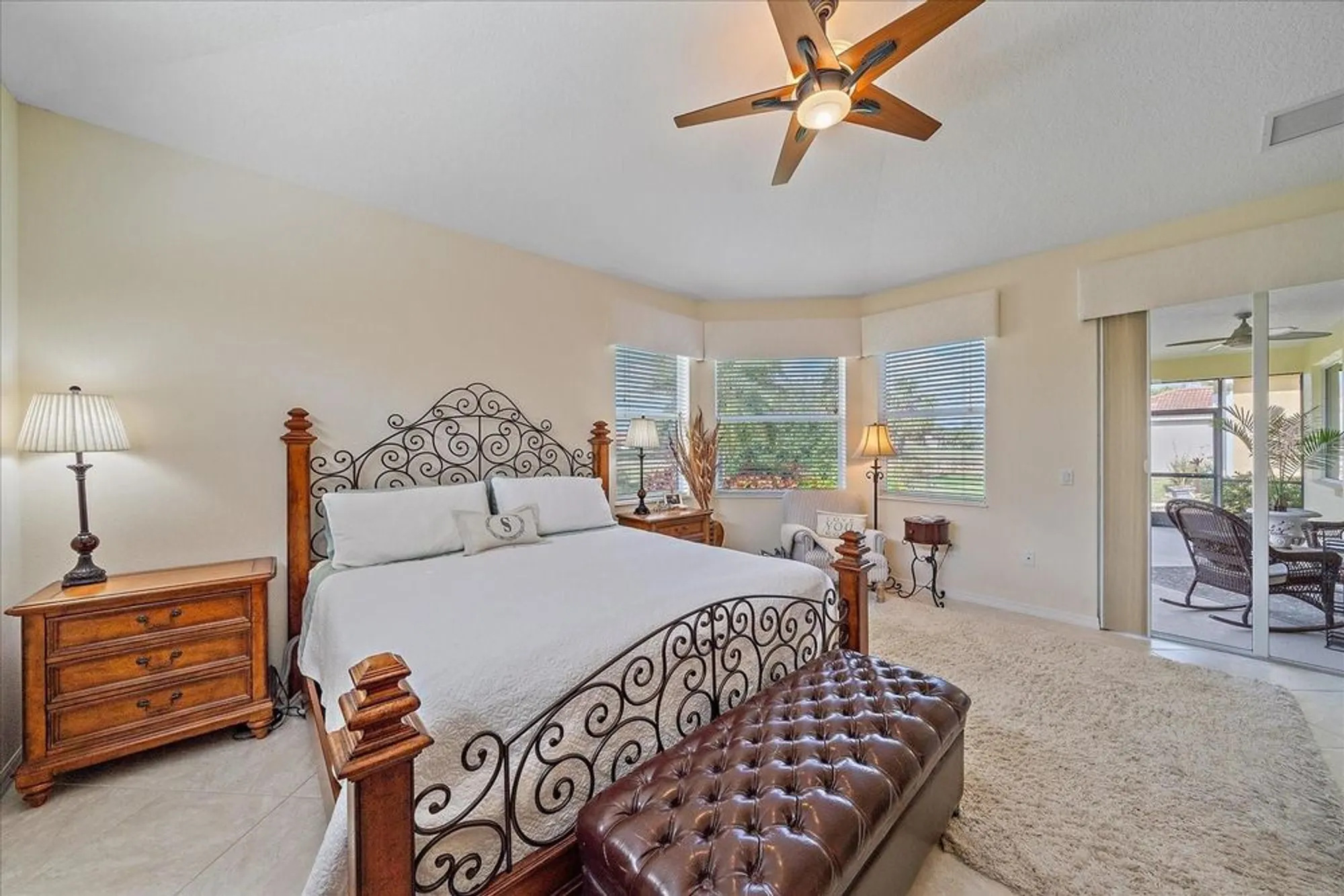Property Slideshow image 19 of 43 | 6540 tailfeather way, Bradenton, FL, 34203
