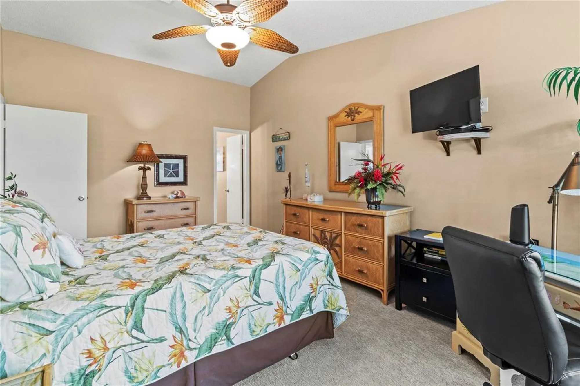 Property Slideshow image 35 of 57 | 3619 36th avenue dr, Bradenton, FL, 34205