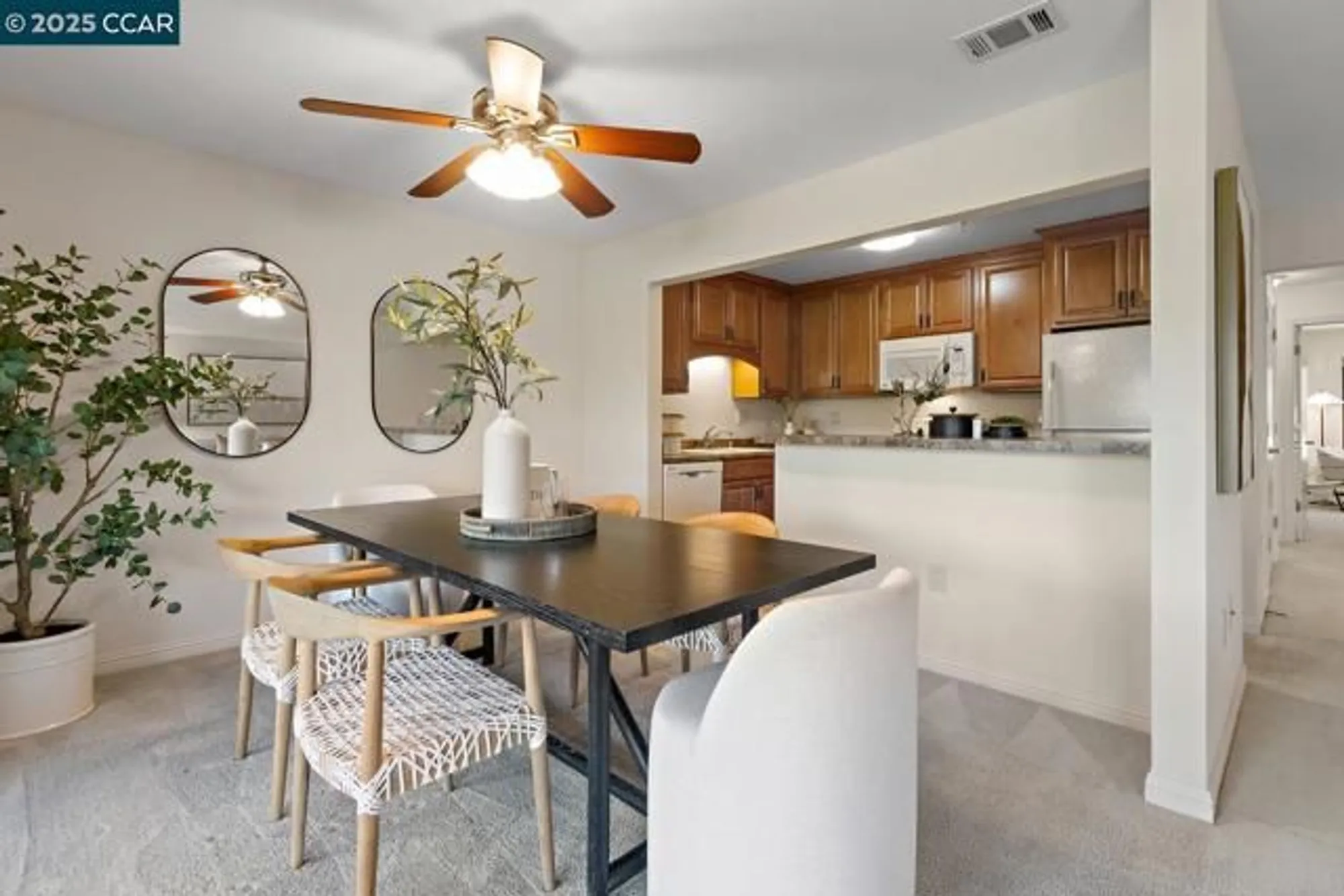 Property Slideshow image 10 of 60 | 1209 running springs rd apt 3, Walnut Creek, CA, 94595