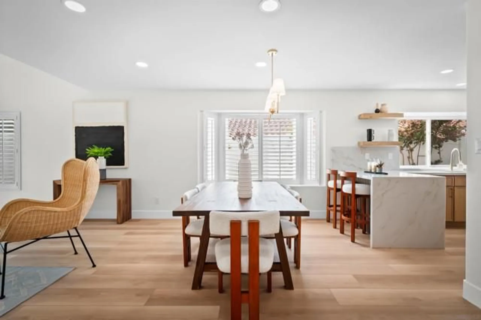 Property Slideshow image 13 of 47 | 4058 lemnos way, Oceanside, CA, 92056