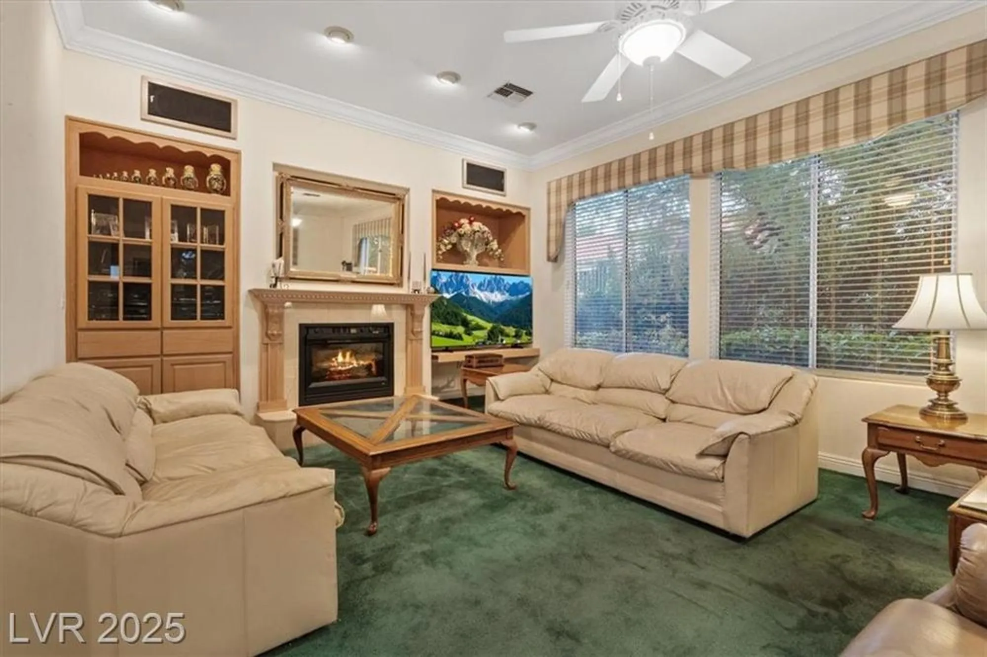 Property Slideshow image 19 of 32 | 10312 bent brook pl, Las Vegas, NV, 89134