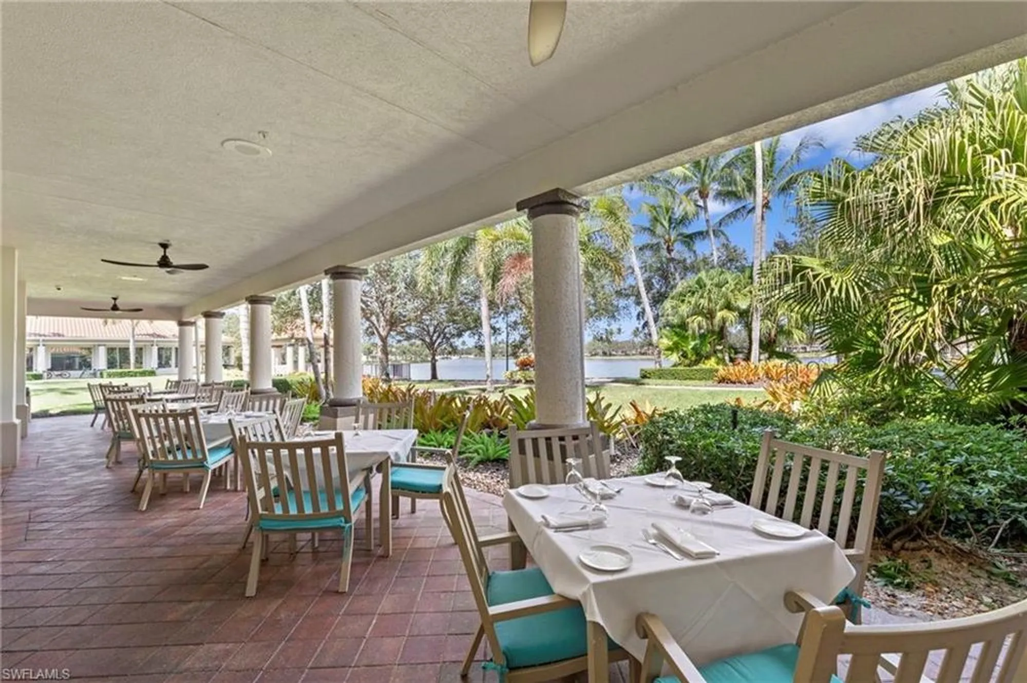 Property Slideshow image 30 of 42 | 5785 drummond way, Naples, FL, 34119