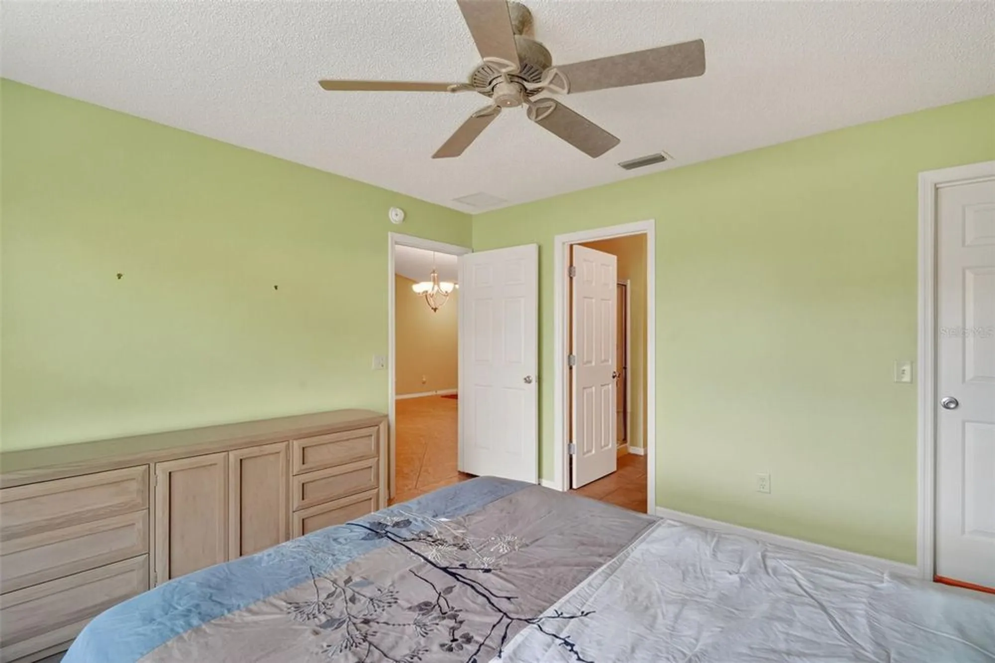 Property Slideshow image 15 of 26 | 1625 abercrombie way, The Villages, FL, 32162