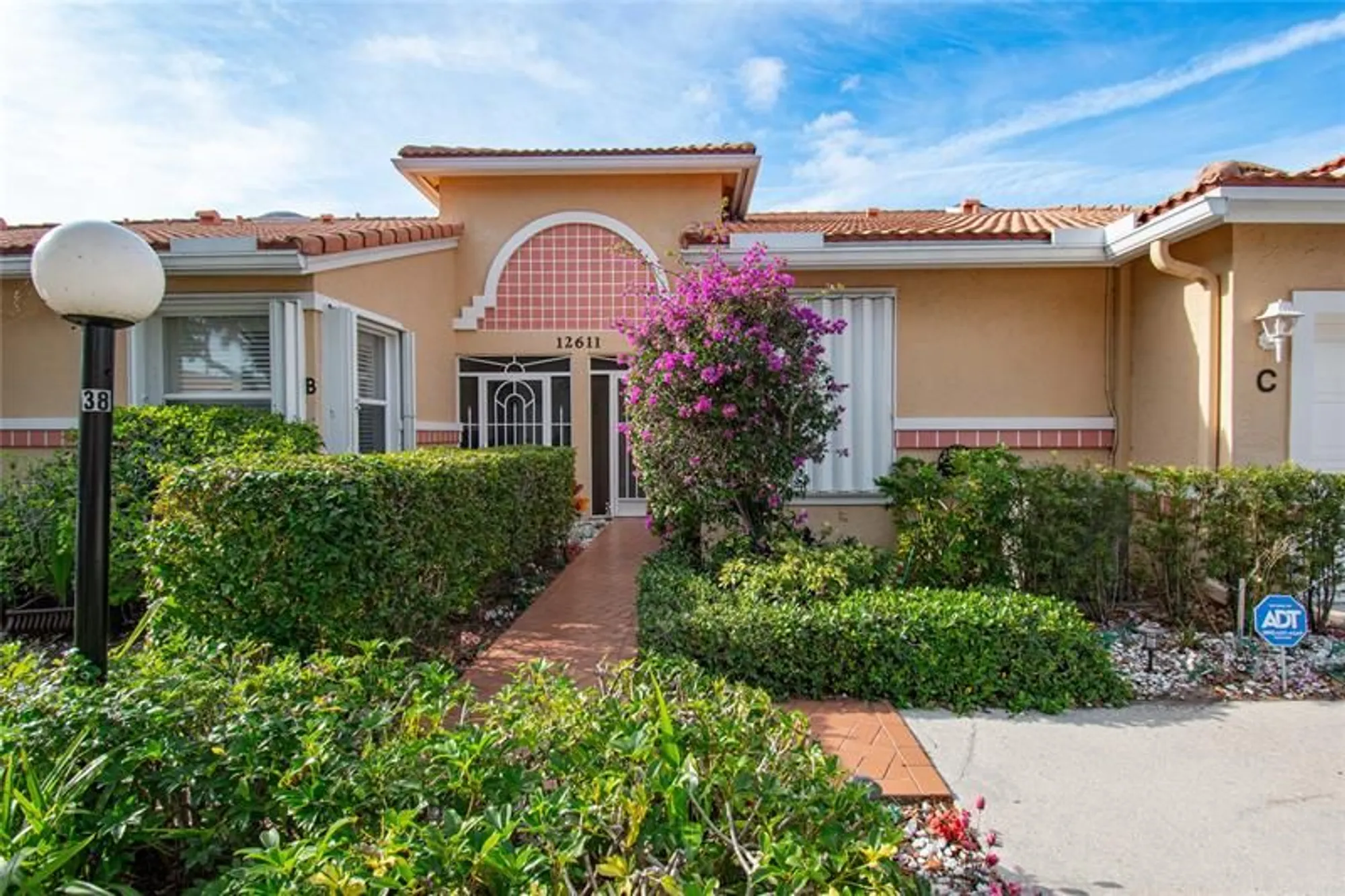 Property Slideshow image 5 of 34 | 12611 crystal pointe dr c, Boynton Beach, FL, 33437