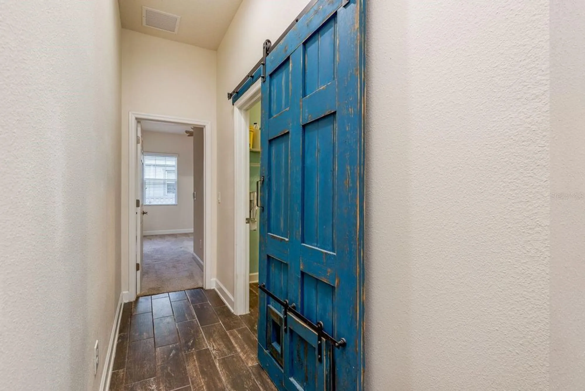 Property Slideshow image 27 of 43 | 5116 coastal scene dr, Apollo Beach, FL, 33572