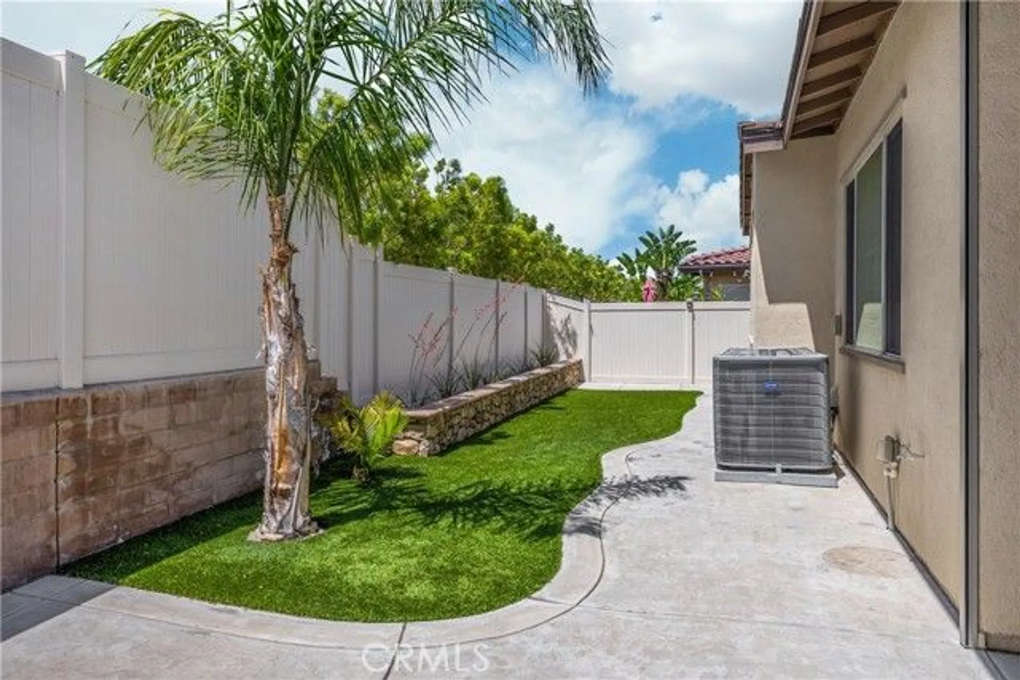 Property Slideshow image 42 of 68 | 11638 oakton way, Corona, CA, 92883