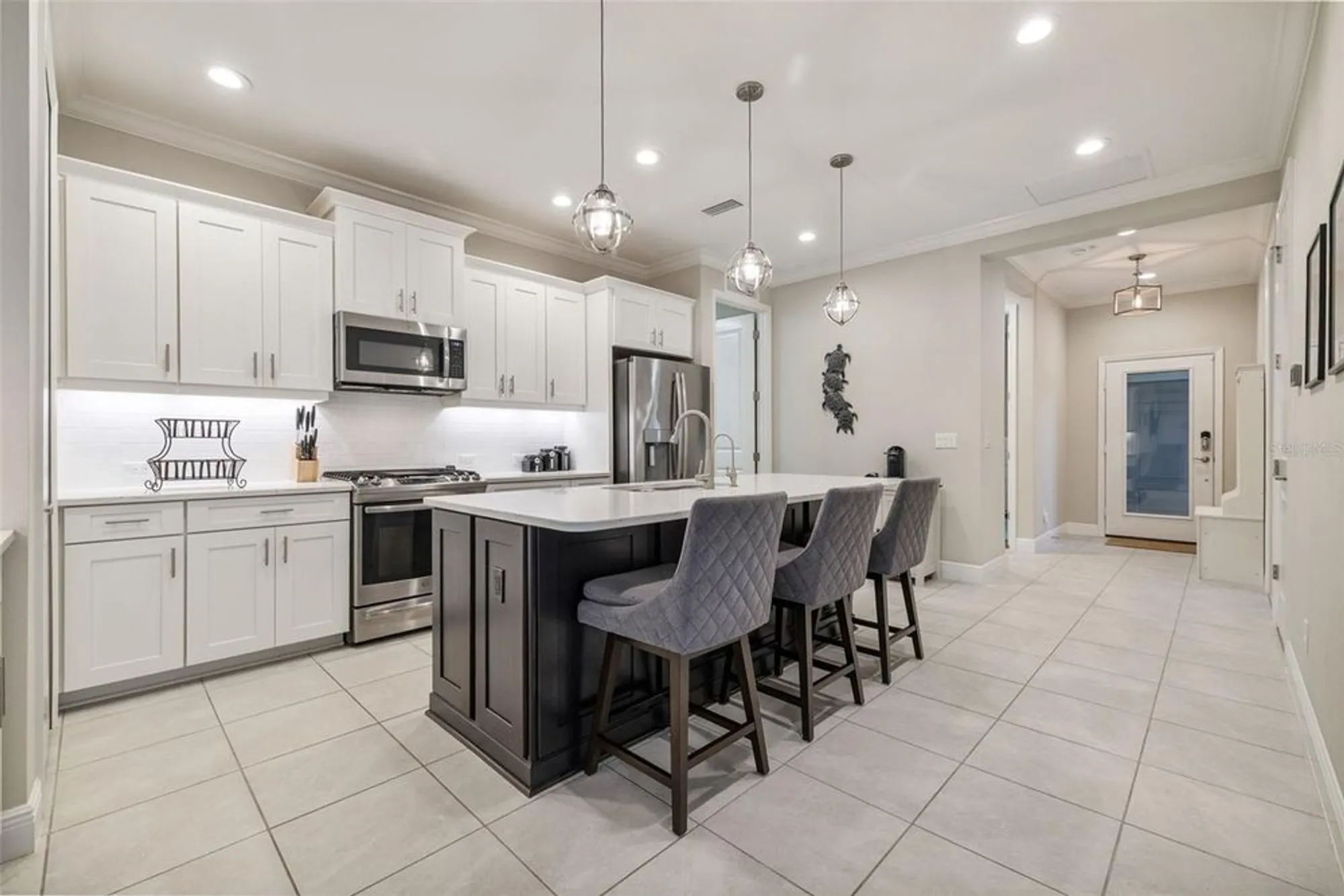 Property Slideshow image 12 of 54 | 3102 sky blue cv, Bradenton, FL, 34211